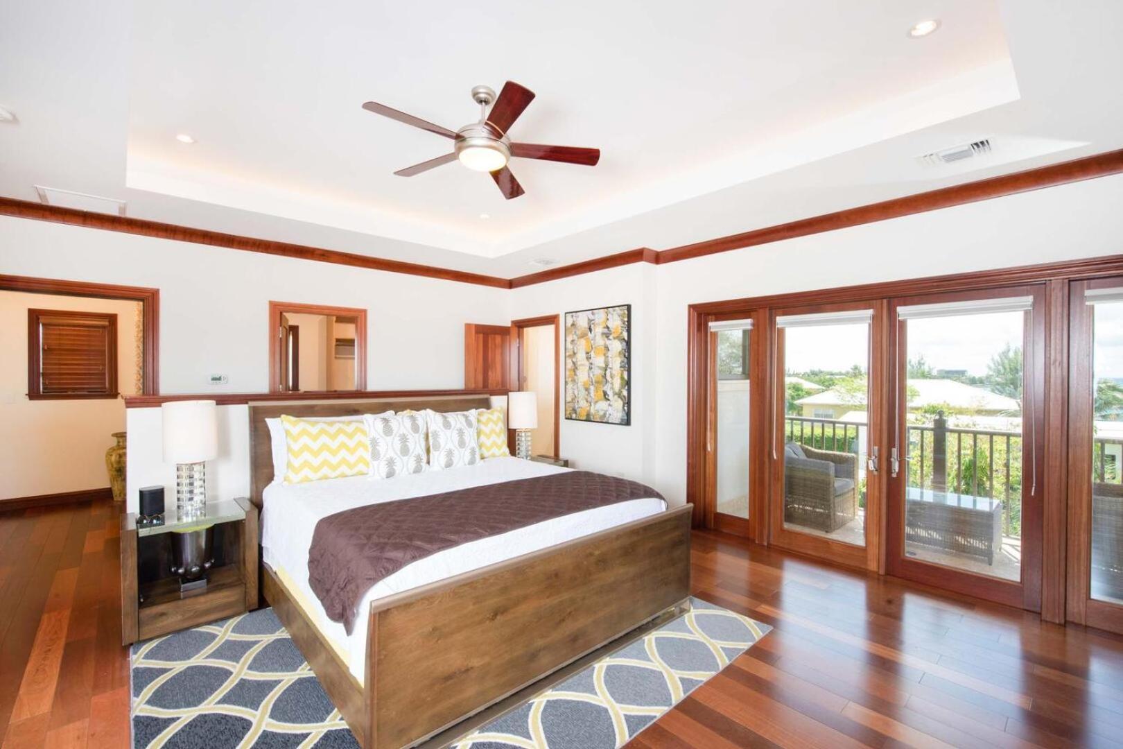 Casa Luna 15 - Gated Seaside Village With Shared Pool, Jacquzi, & Cove Apartment
