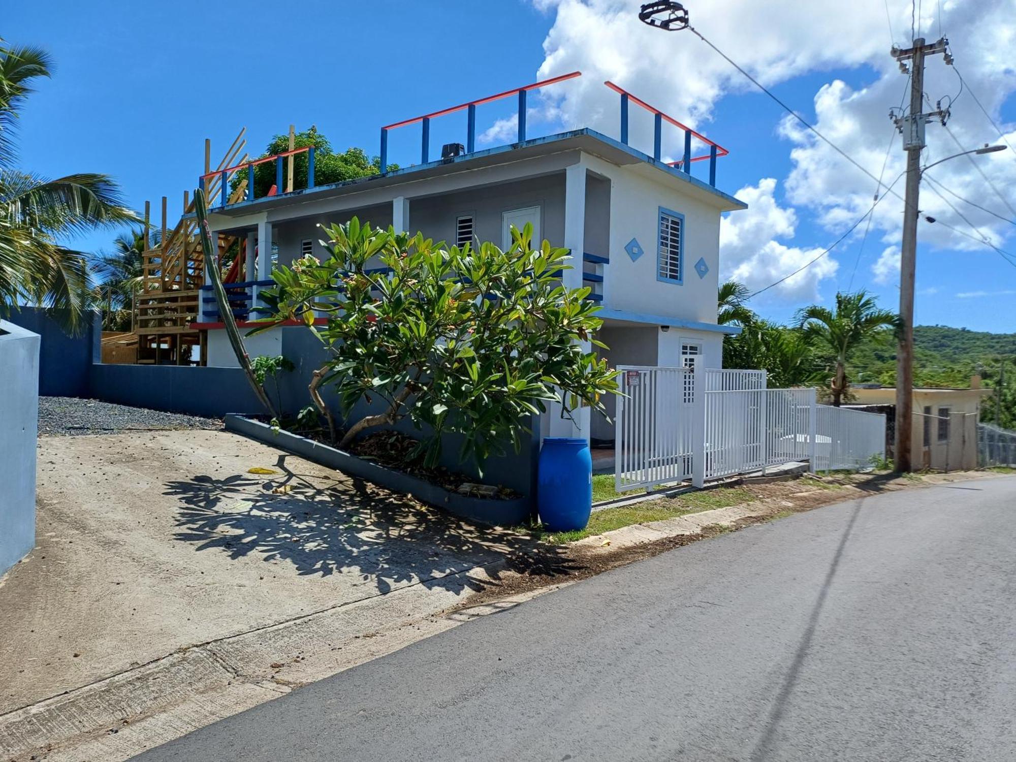 Rooster Run Glamping Has Rooftop And Off The Ground Glamping Experience For 1 To 16 In A Single Tent And Views Of The Rain Forrest And To Culebra Across The Atlantic Ocean W Tents, Linens, Deluxe Air Beds, Warm Shower And At A Great Pric *