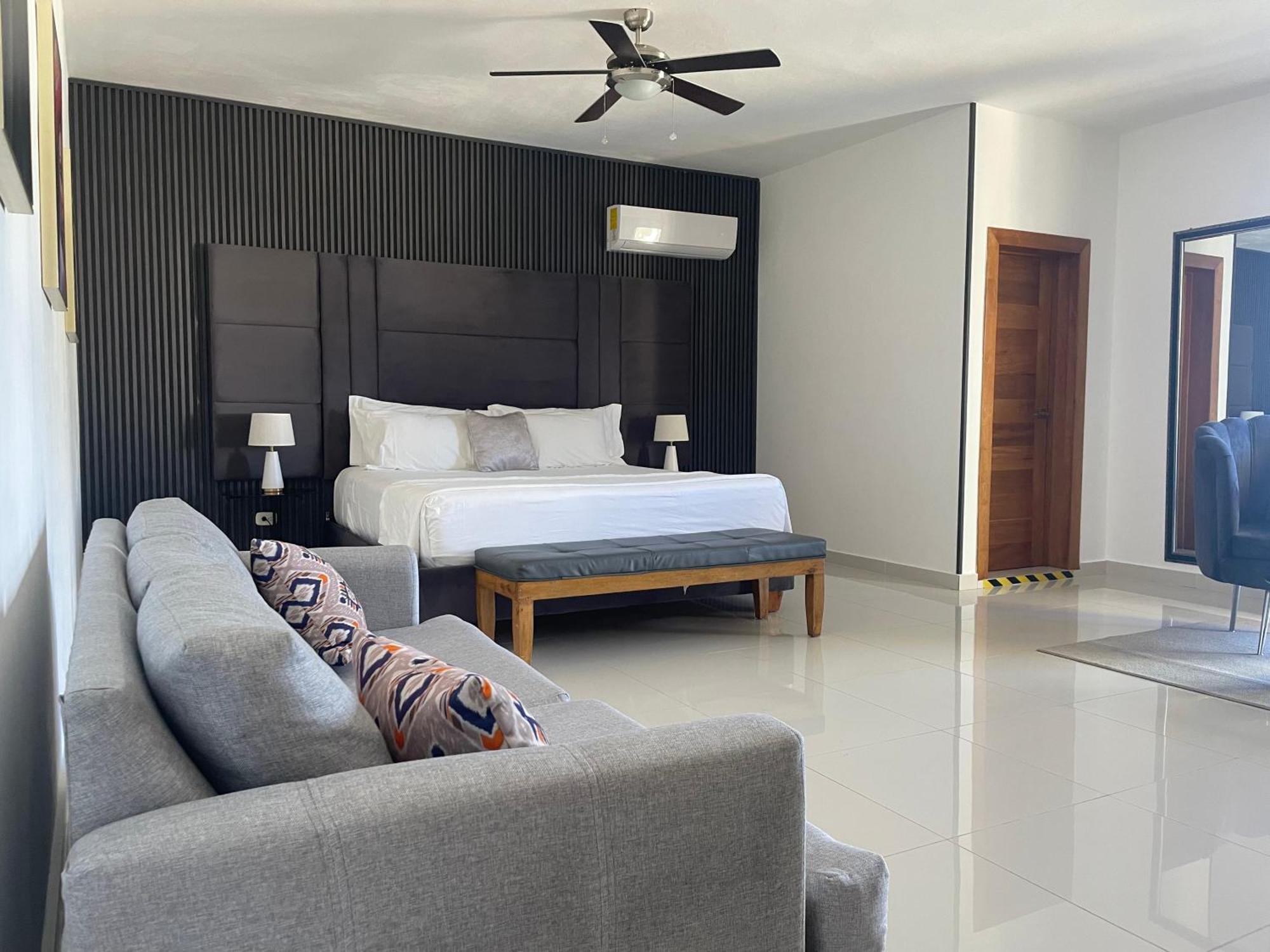 Acomodação com café da manhã  Gaia Deluxe Puerto Plata
