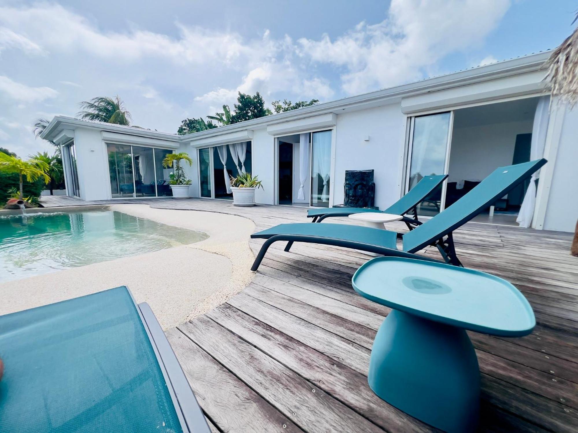 Amaryllis Luxueuse,piscine,vue Mer,plage Villa Sainte-Luce
