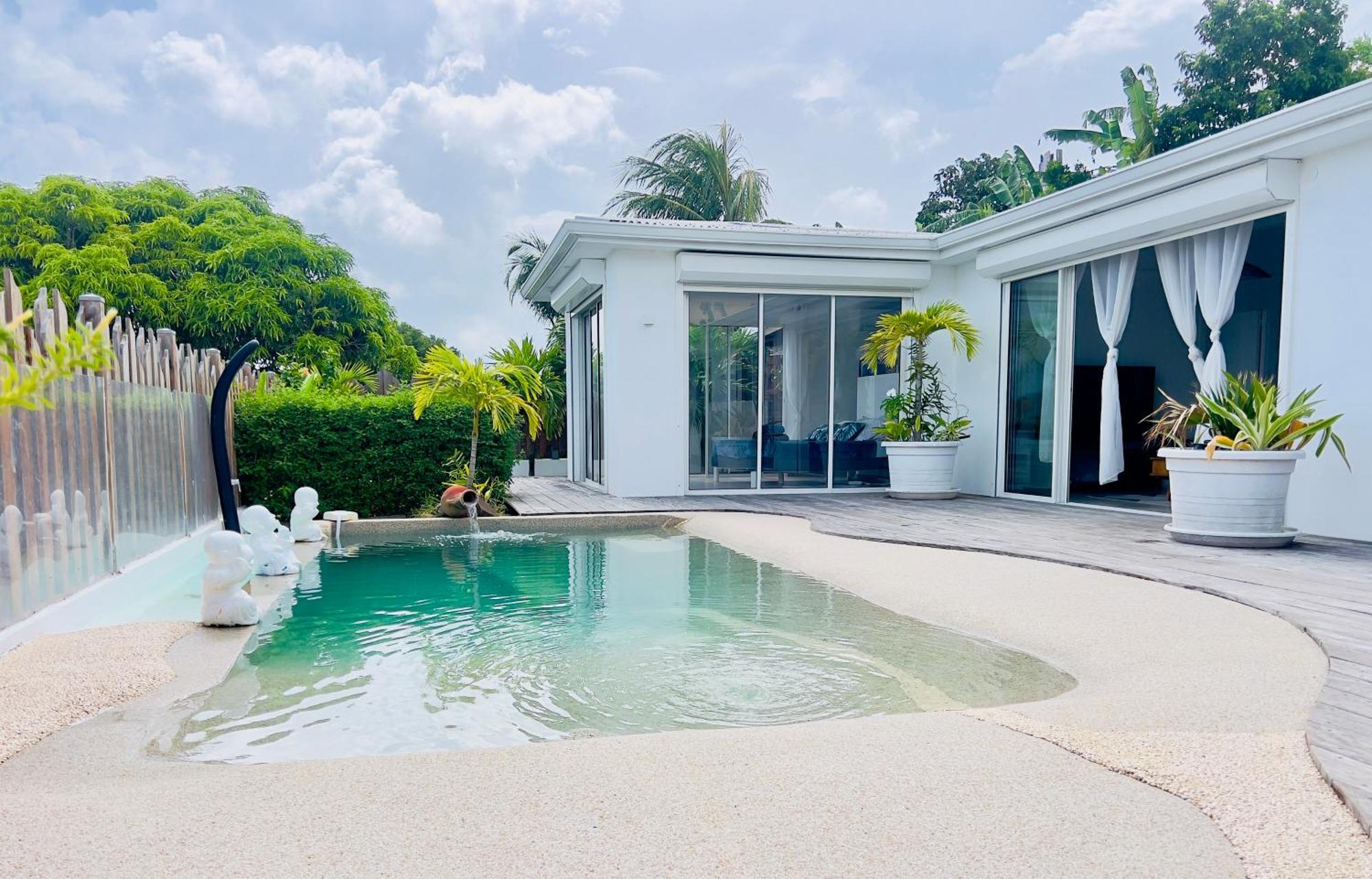 Amaryllis Luxueuse,piscine,vue Mer,plage Sainte-Luce