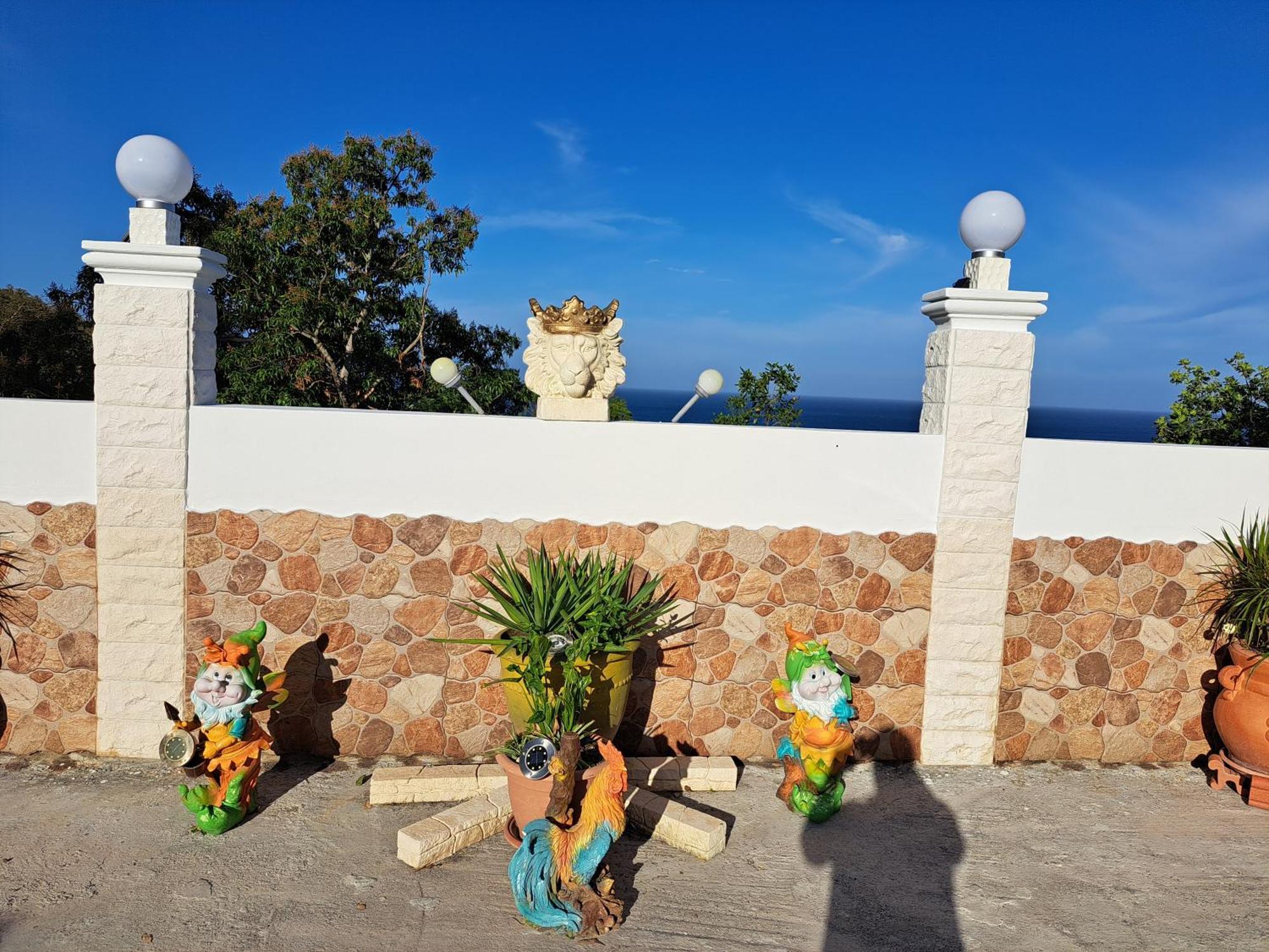 Kanalu Land *