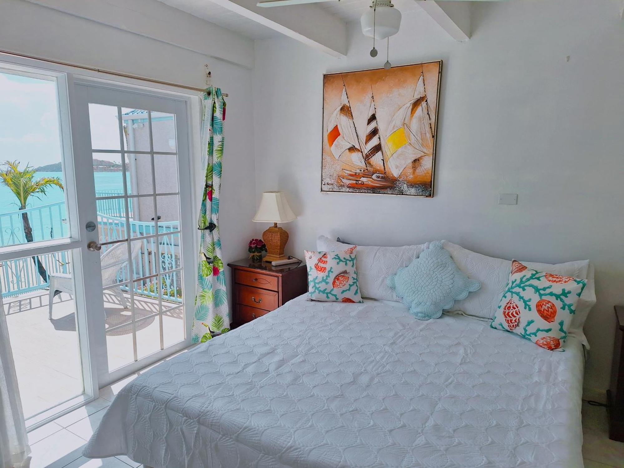On Great Bay Foxie Villa