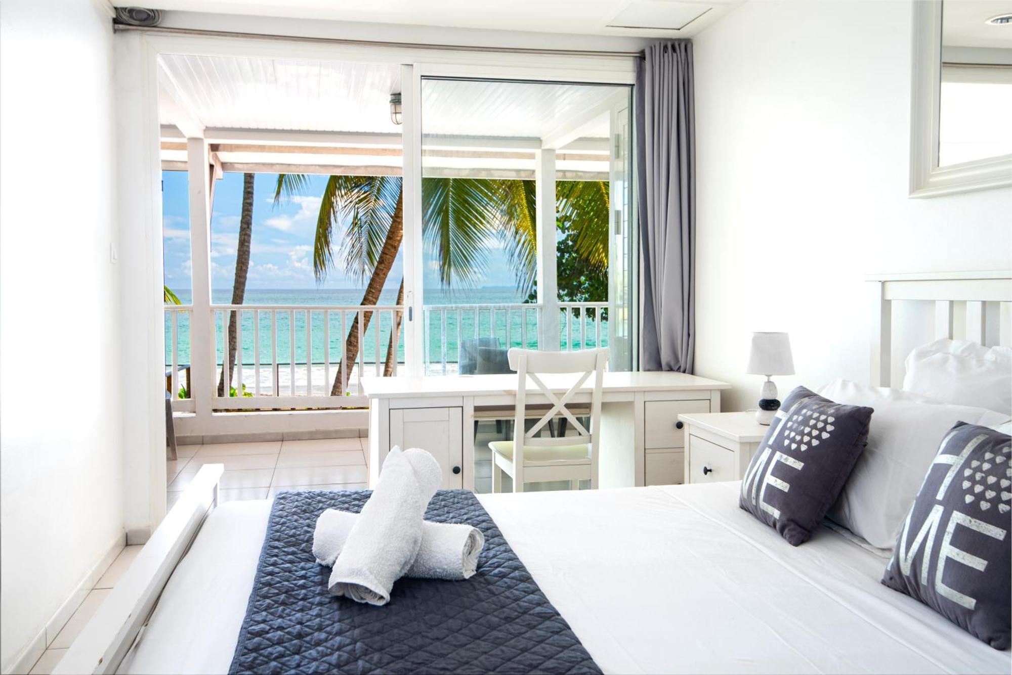 L'escadre, En Face Du Rocher Du Diamant Homestay Le Diamant