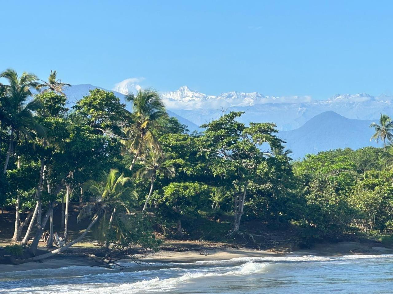 Unu Beach