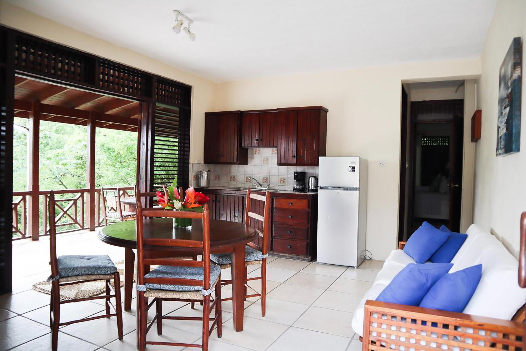 Stonefield (adults Only) 4*