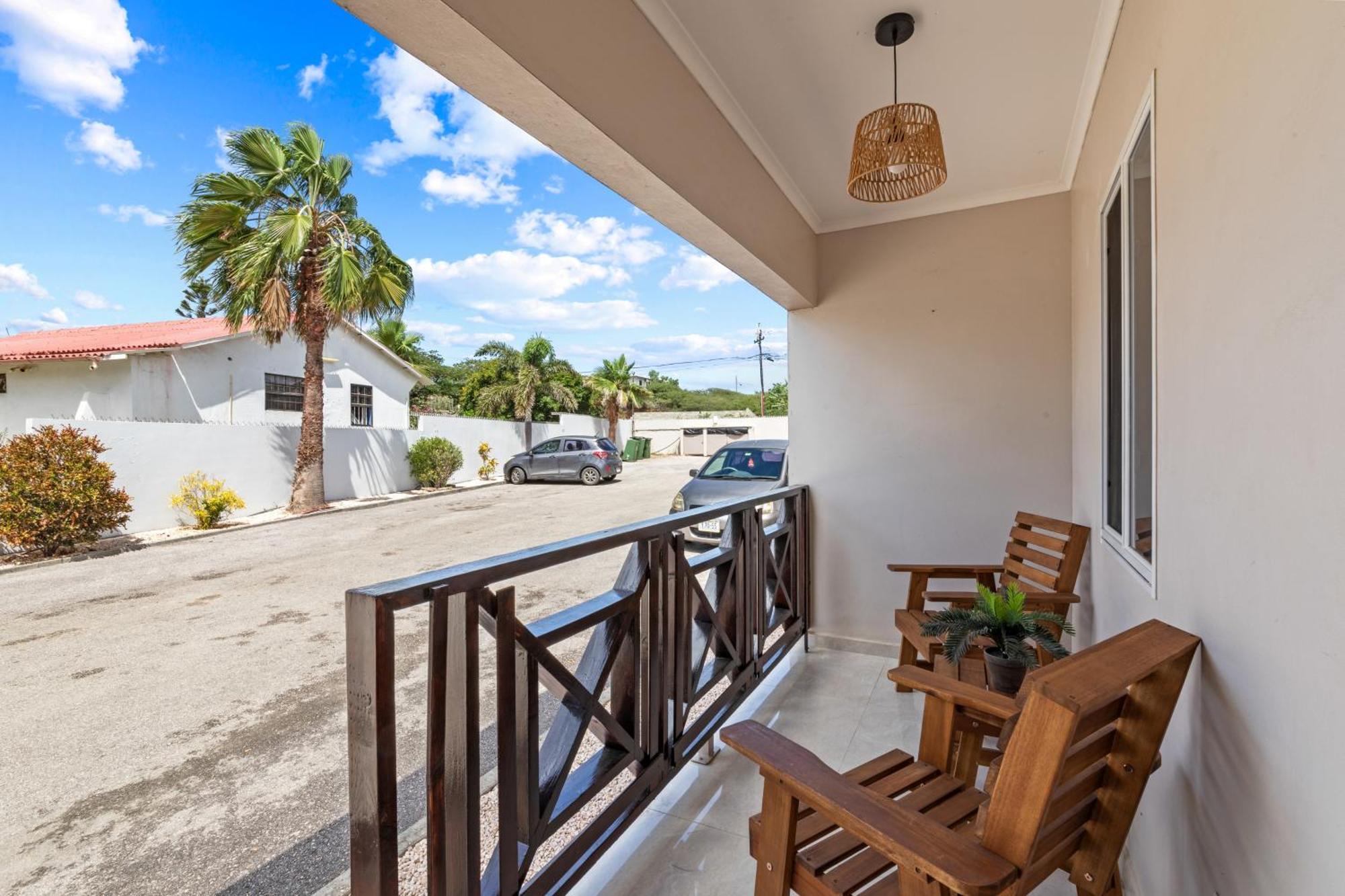 Apartment Curadise Living Willemstad