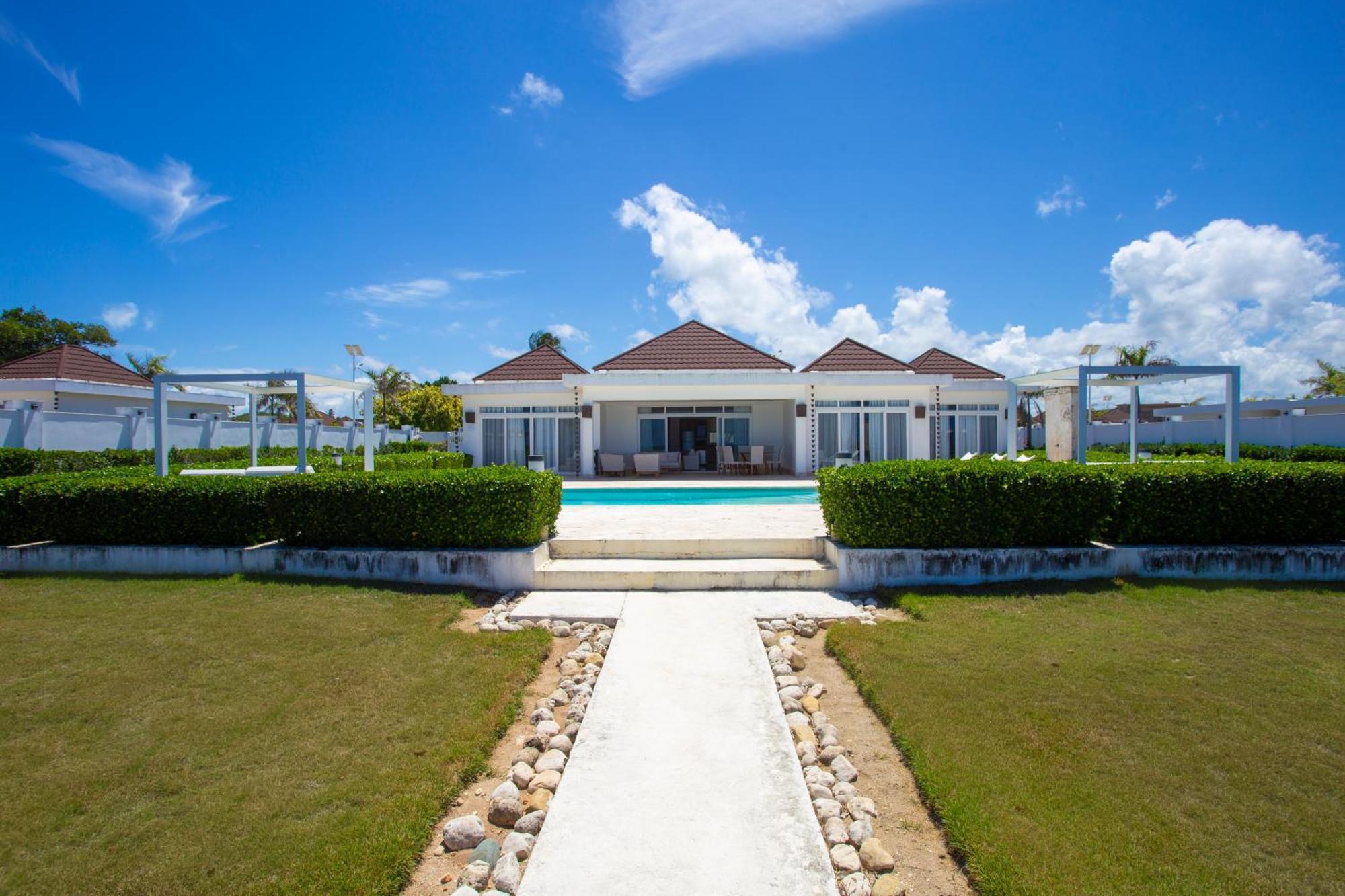 Resort Ocean Village Deluxe
