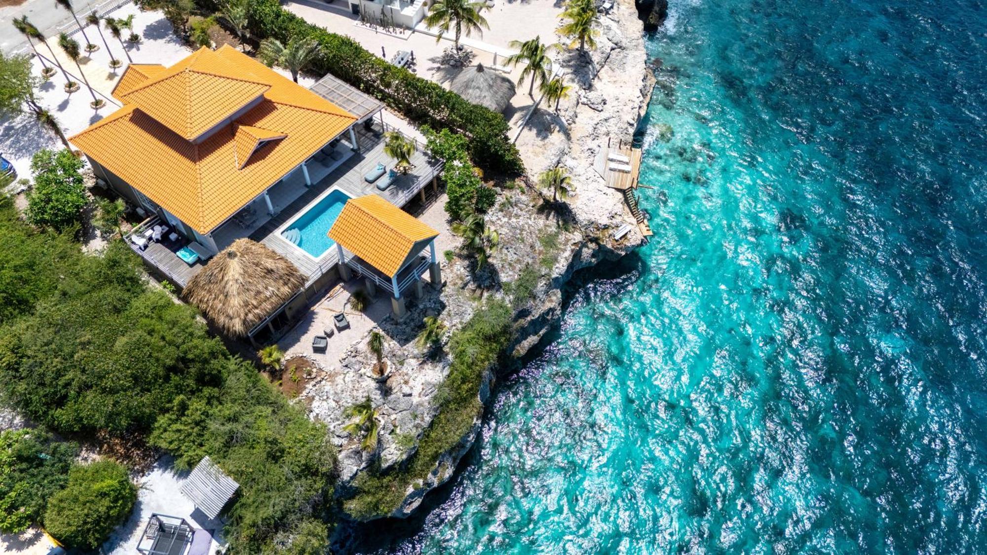 Villa Coral Estate Holidays *