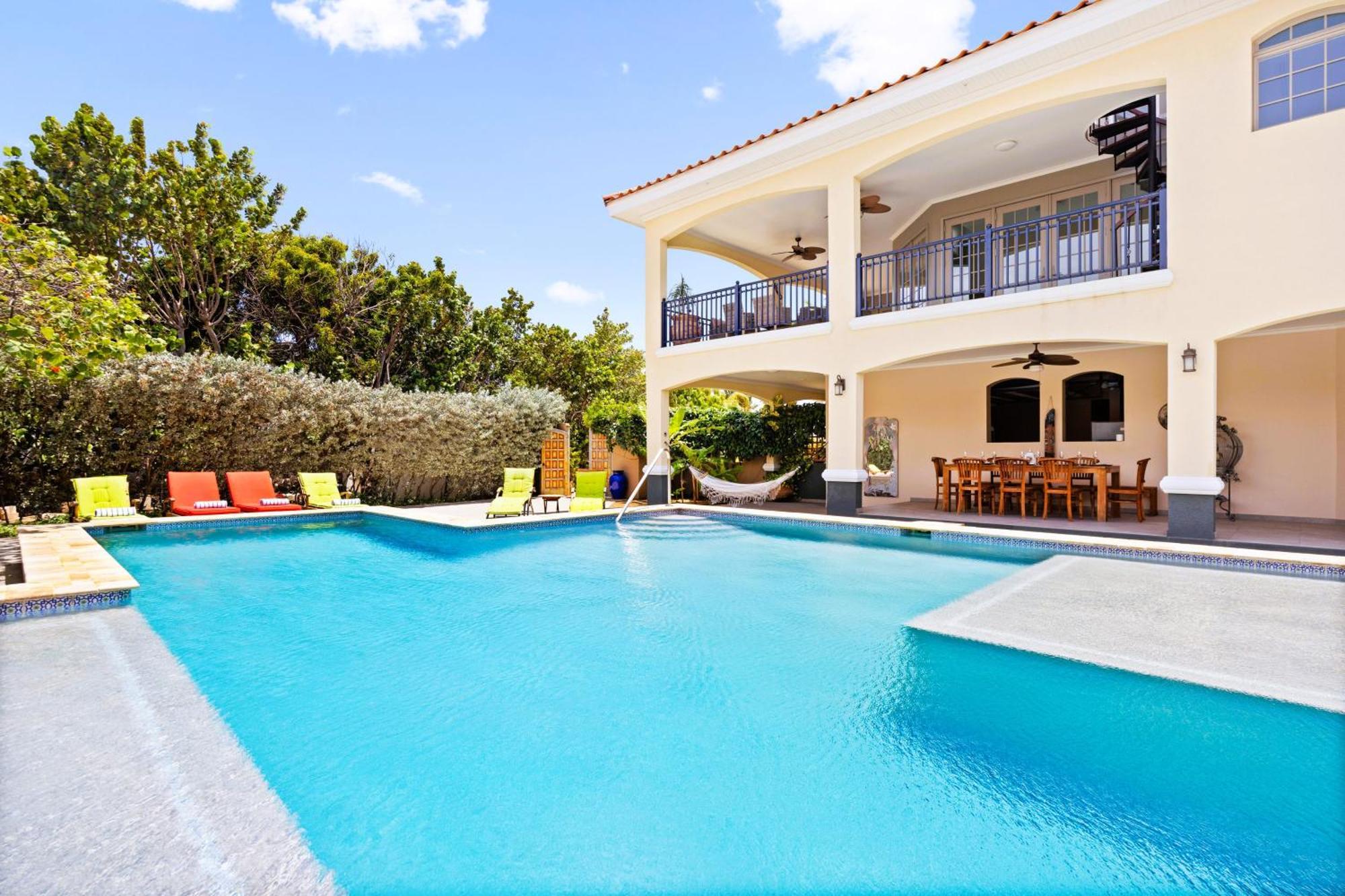 Bocobay Seaside House Villa *