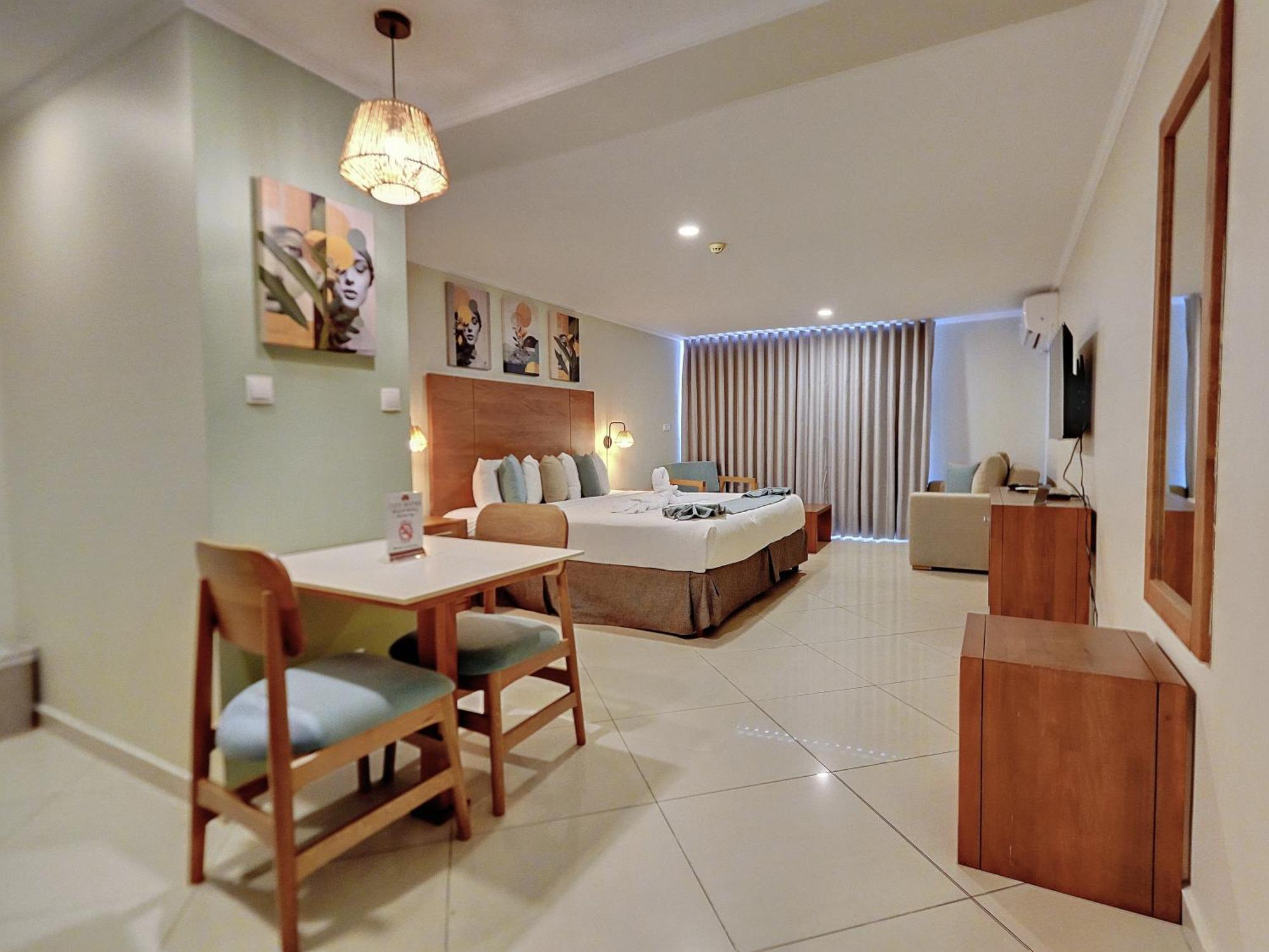 Hotel City Suites & Beach Hotel Willemstad