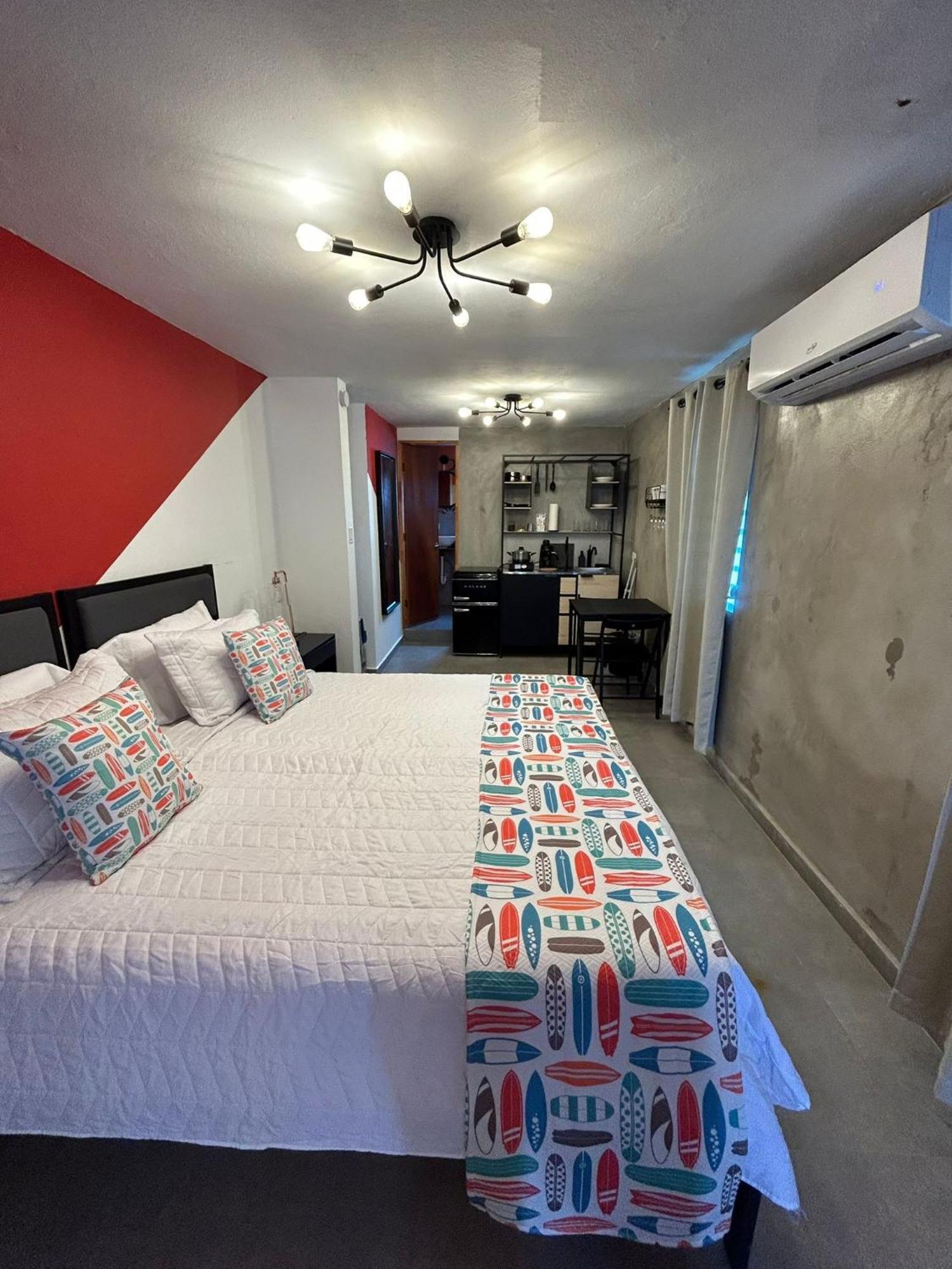 The Surfing Turtle Hotel Luquillo