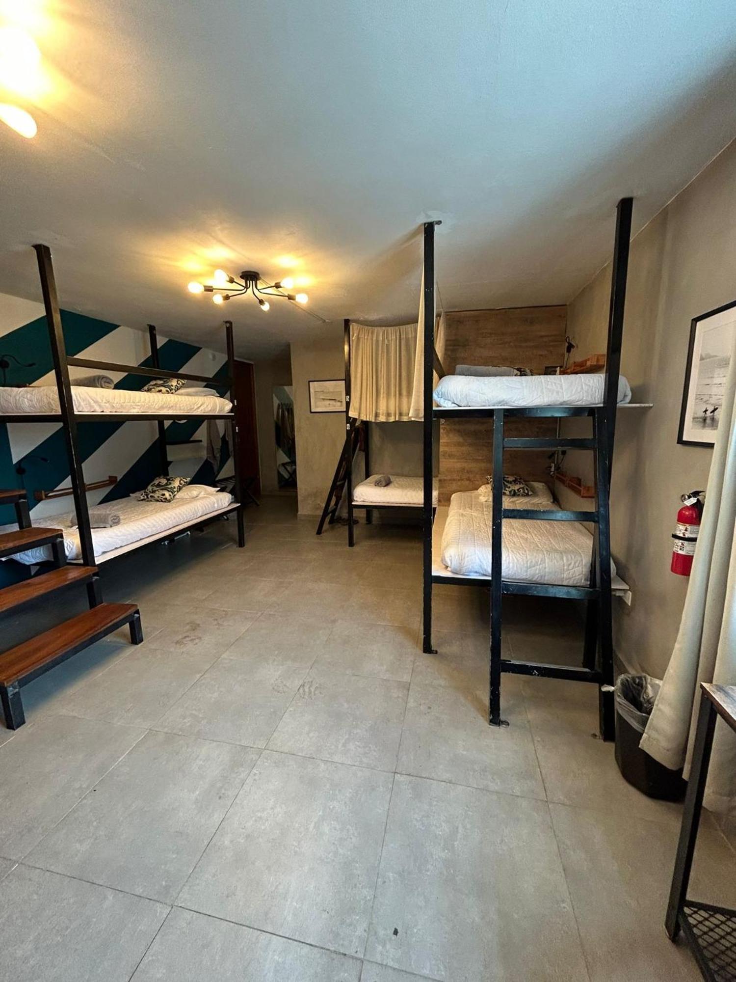 Hotel The Surfing Turtle 4*