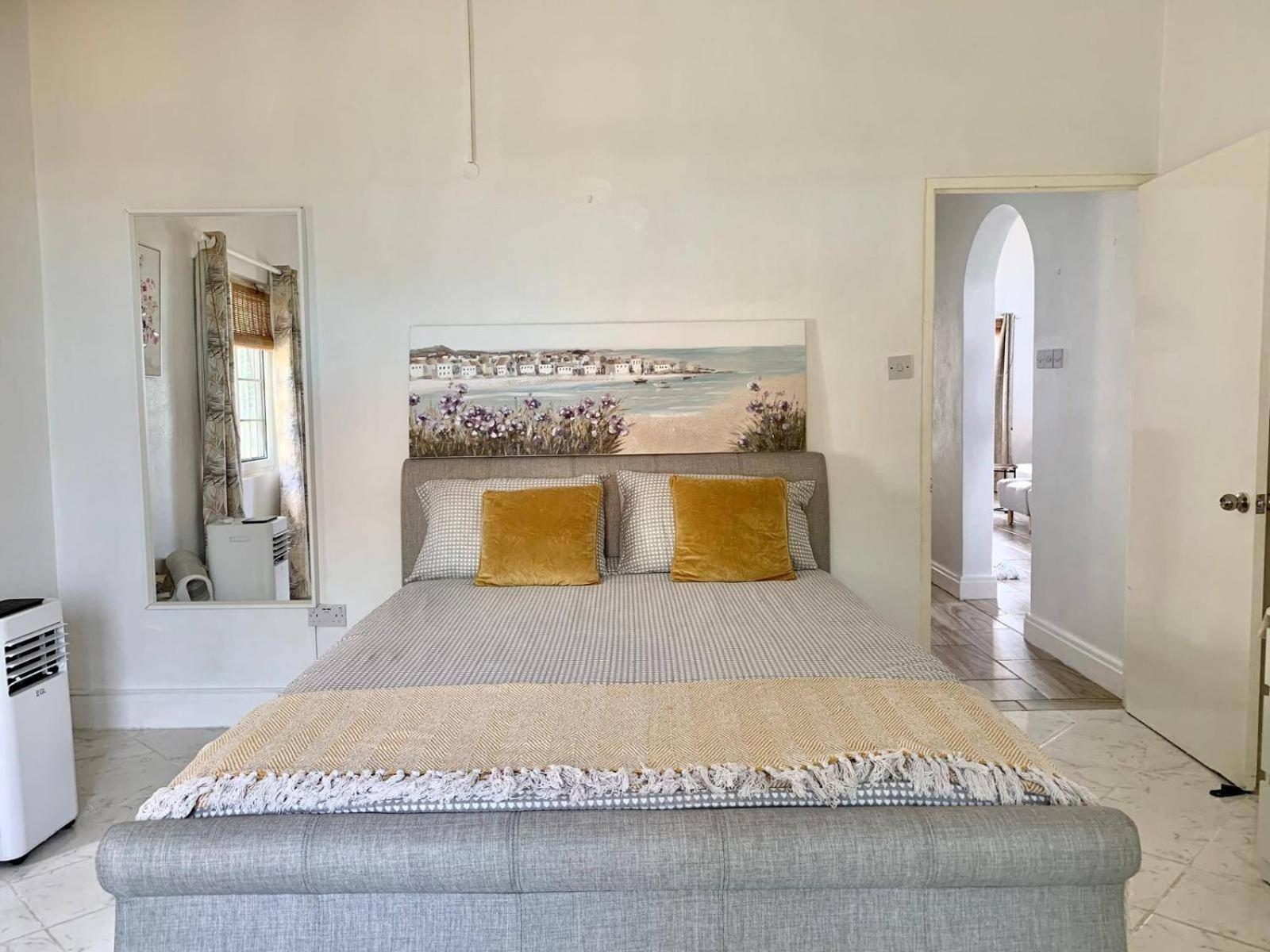 Stunning 3br - Friendship Bay View & Balcony * Port Elizabeth