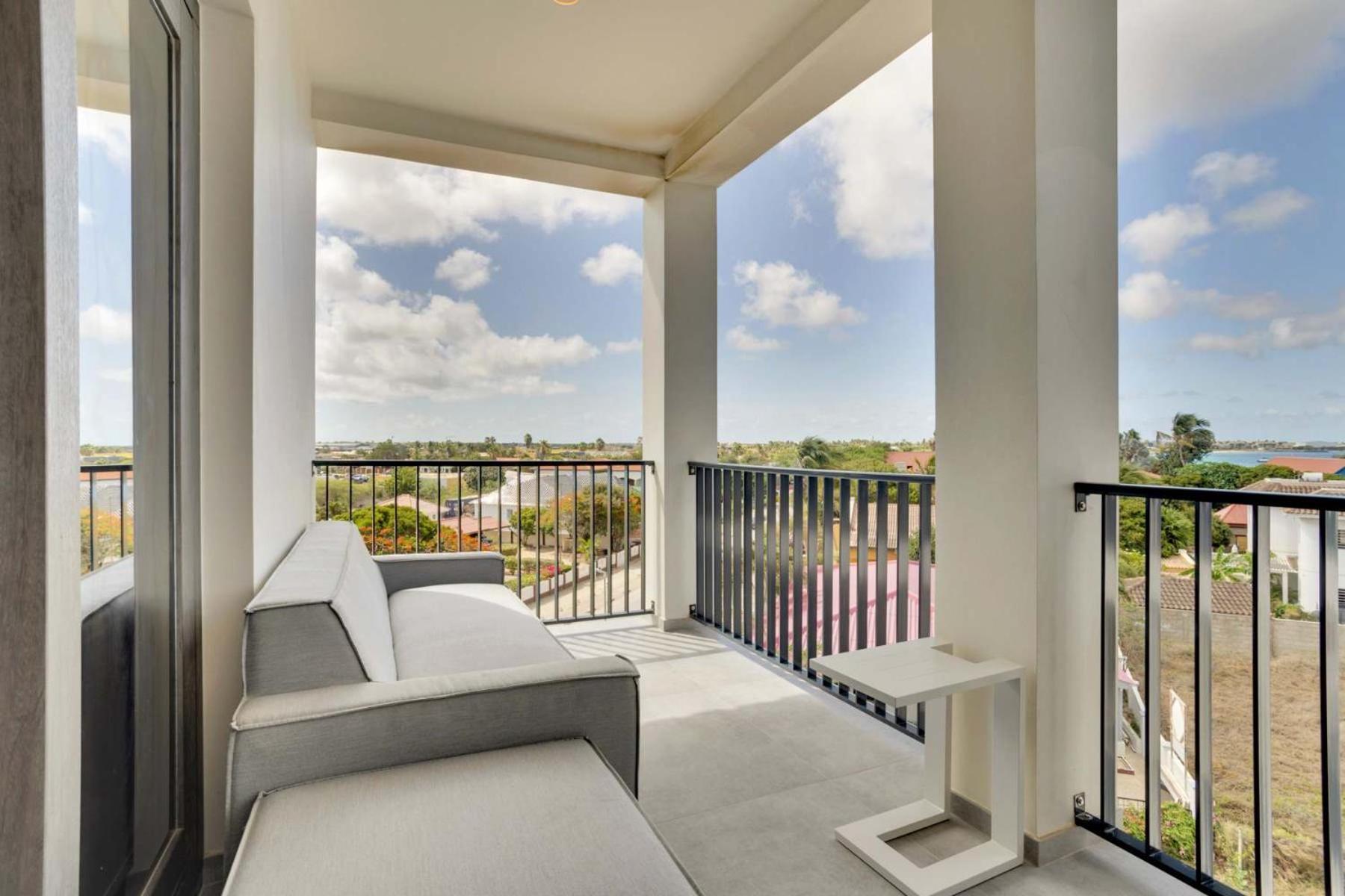 Bonaire 17 With Communal Pool And Diving Facilities *