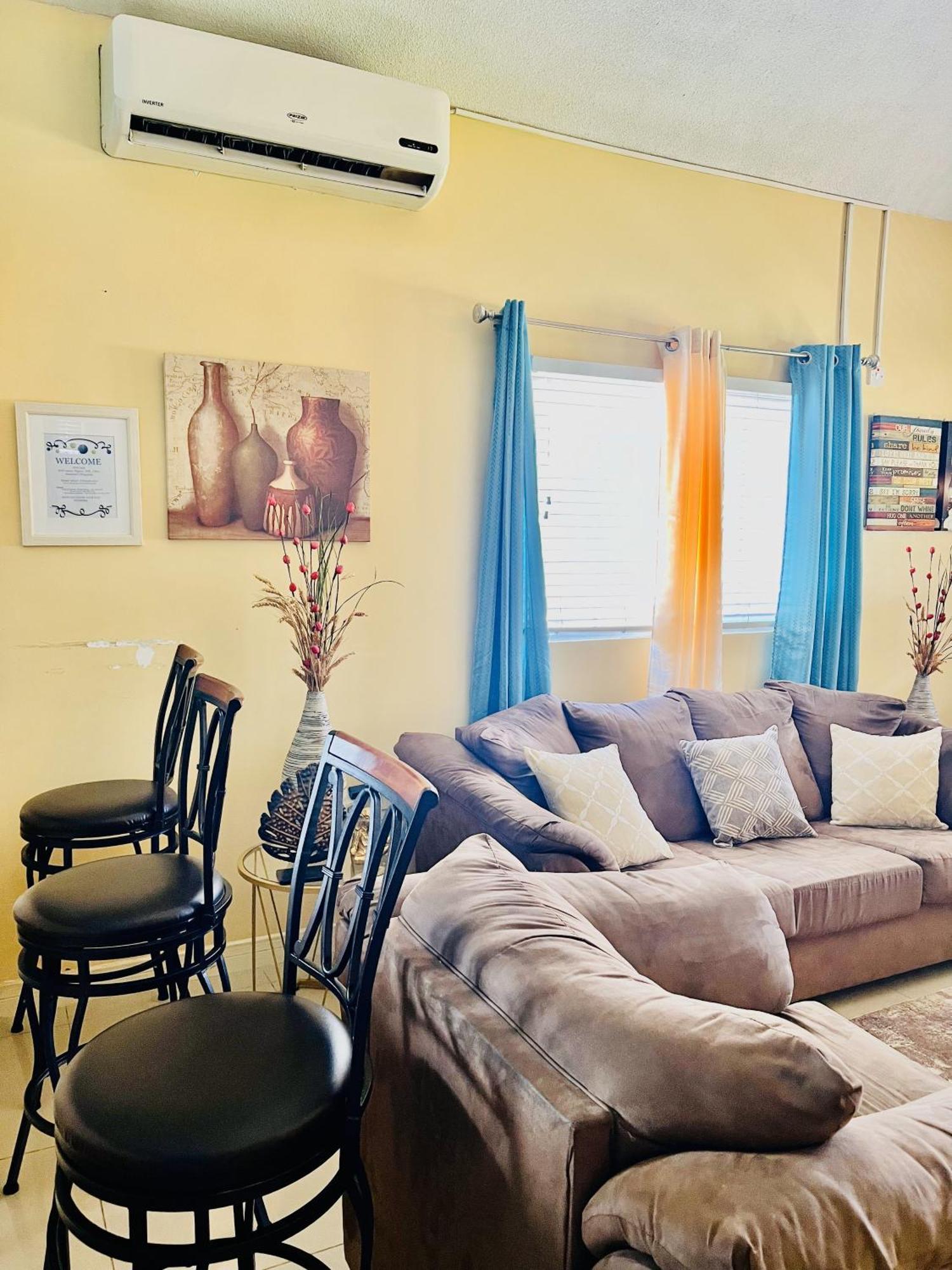 Morgan' S Two Bedroom Retreat *