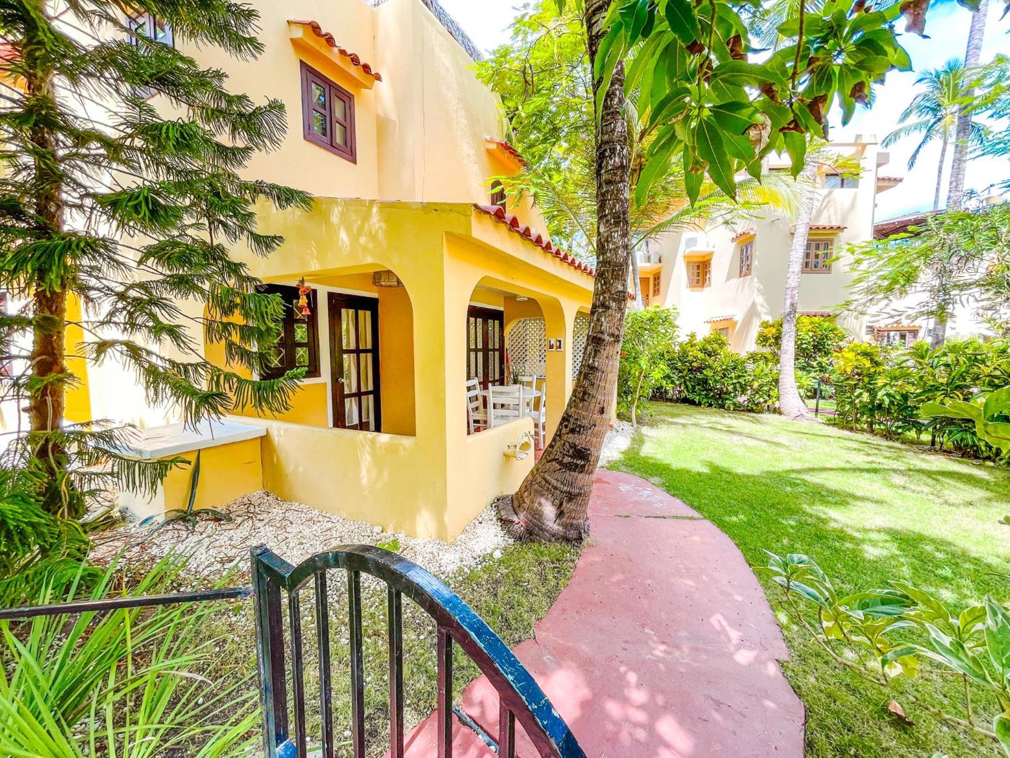 Tropical Beach Club And Spa Bavaro Beach Homes With Wifi Parking Bbq 5*