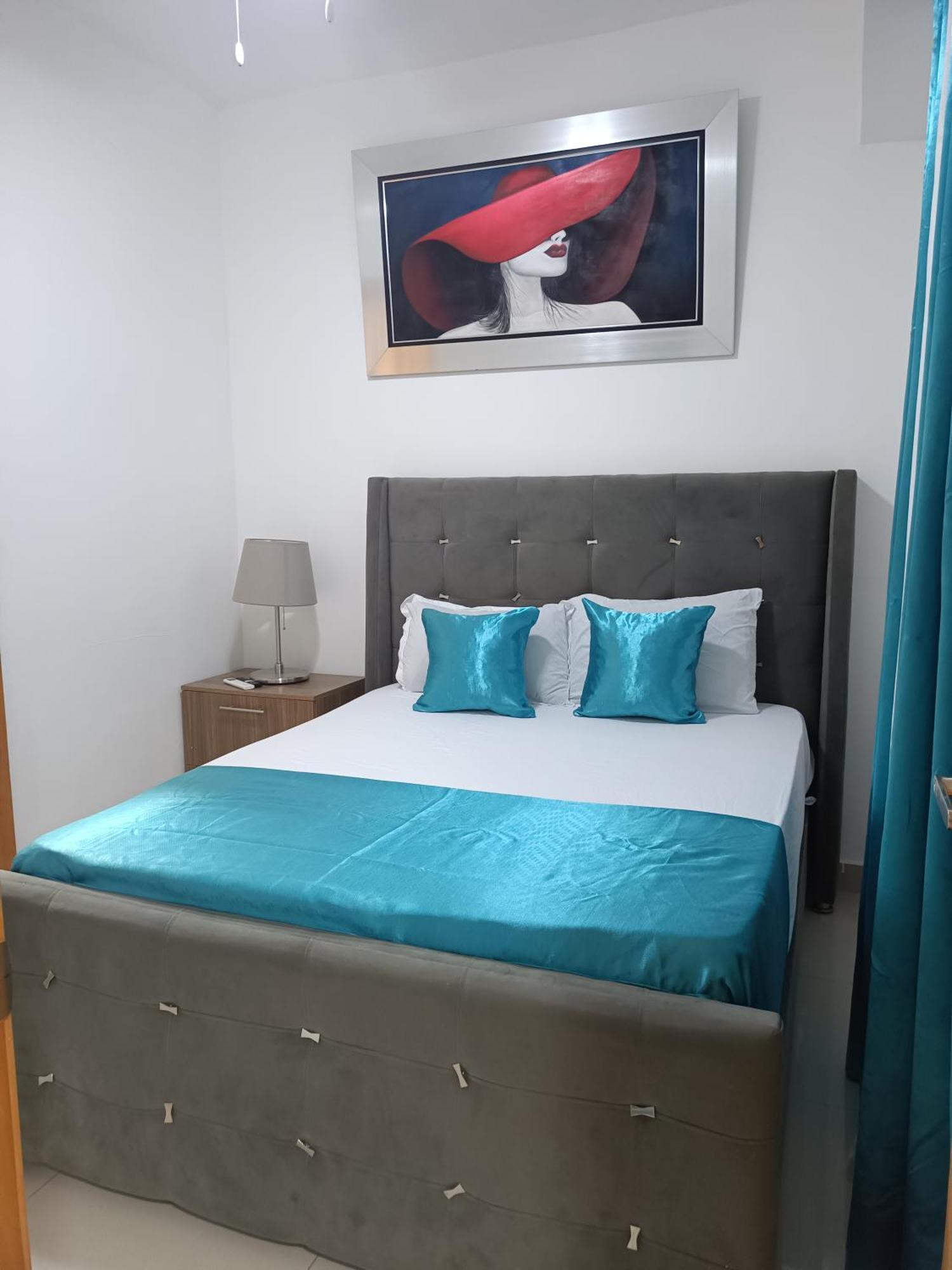 Simply The Comfortable Place Next To Apartment *