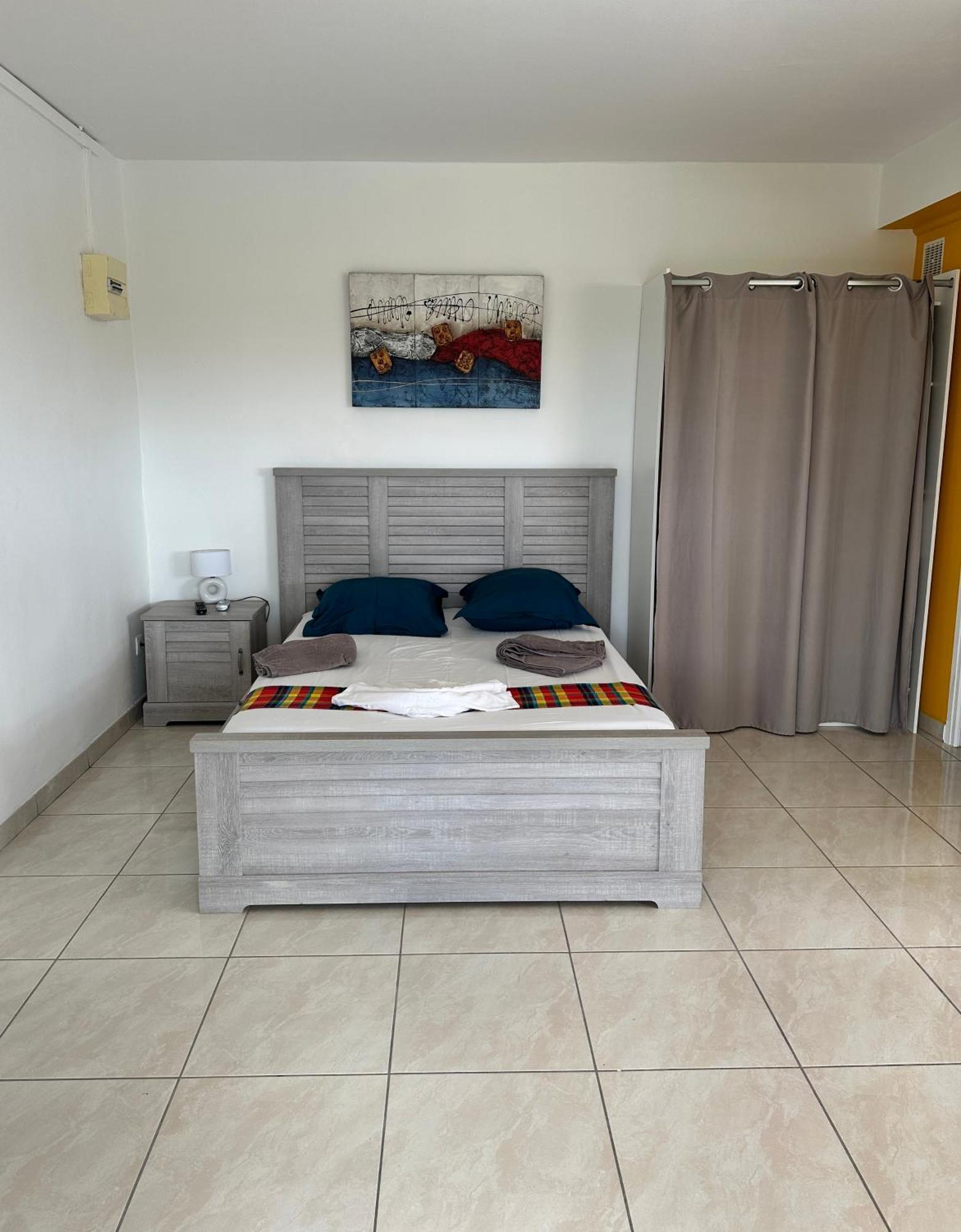 Jamora Guest house