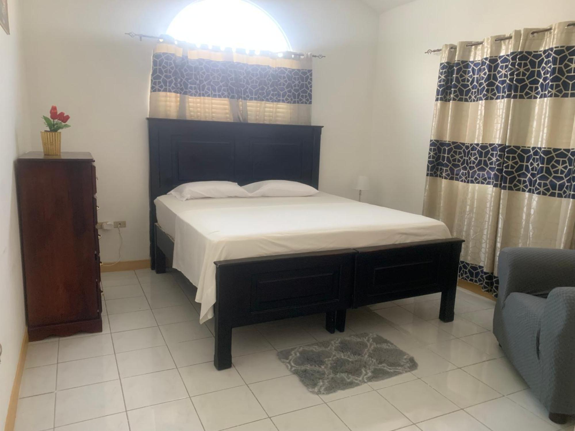 Caribbean Escape Guest house Portmore