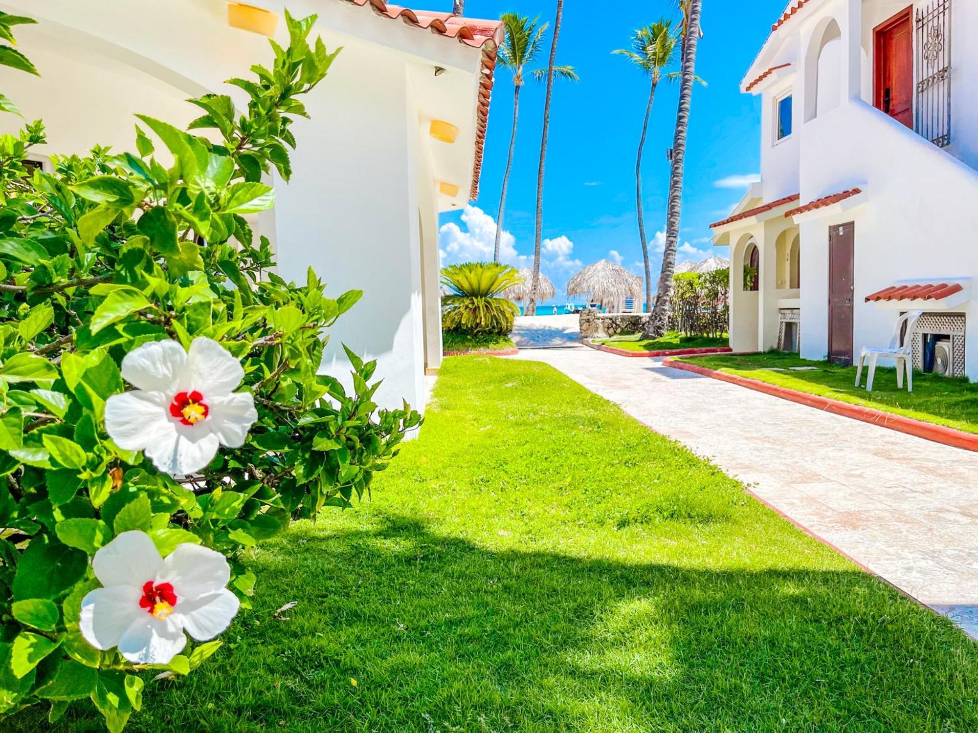 Tropical Beach Club And Spa Bavaro Beach Homes With Wifi Parking Bbq 5*