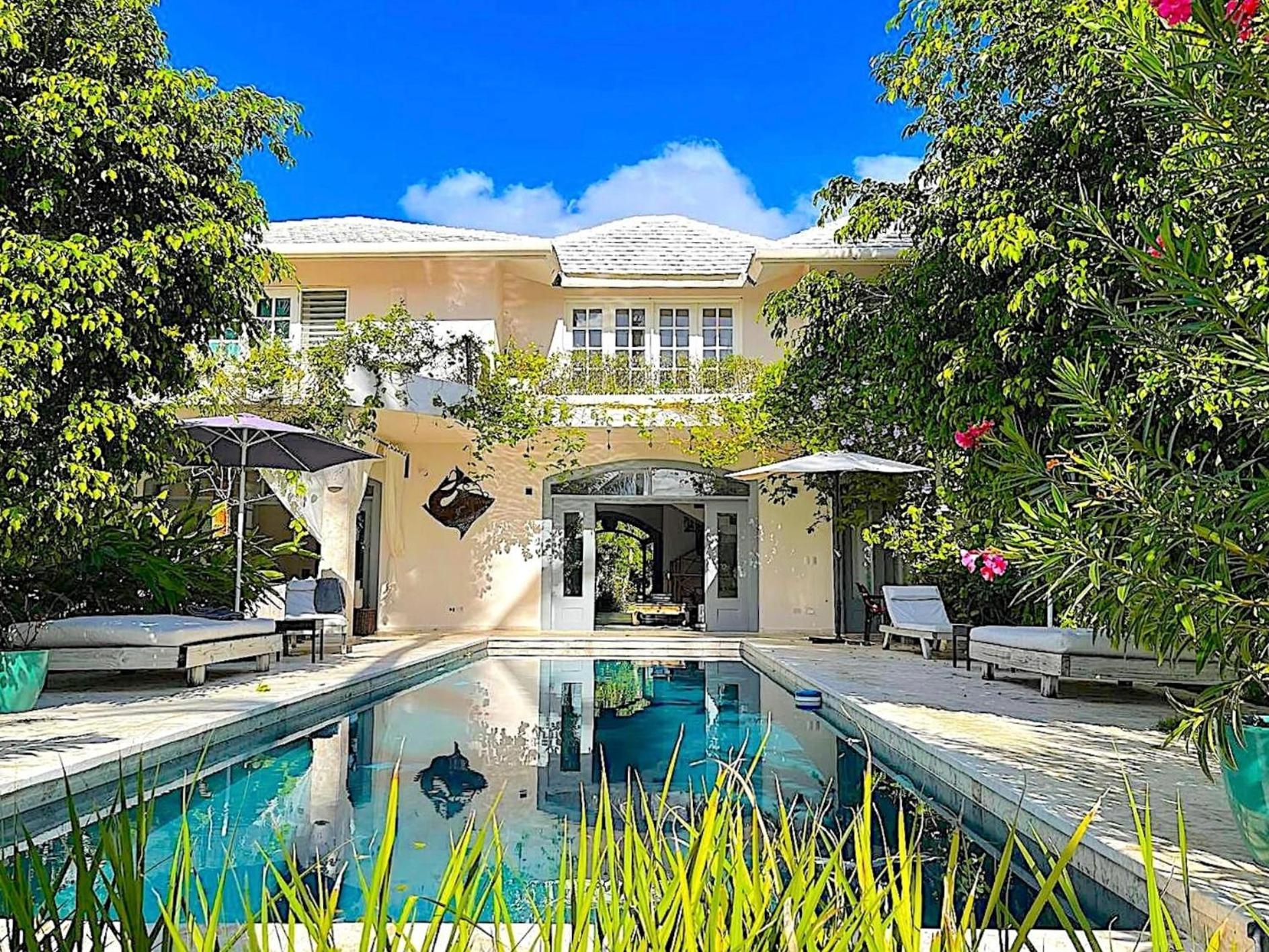 Villa Zoe *