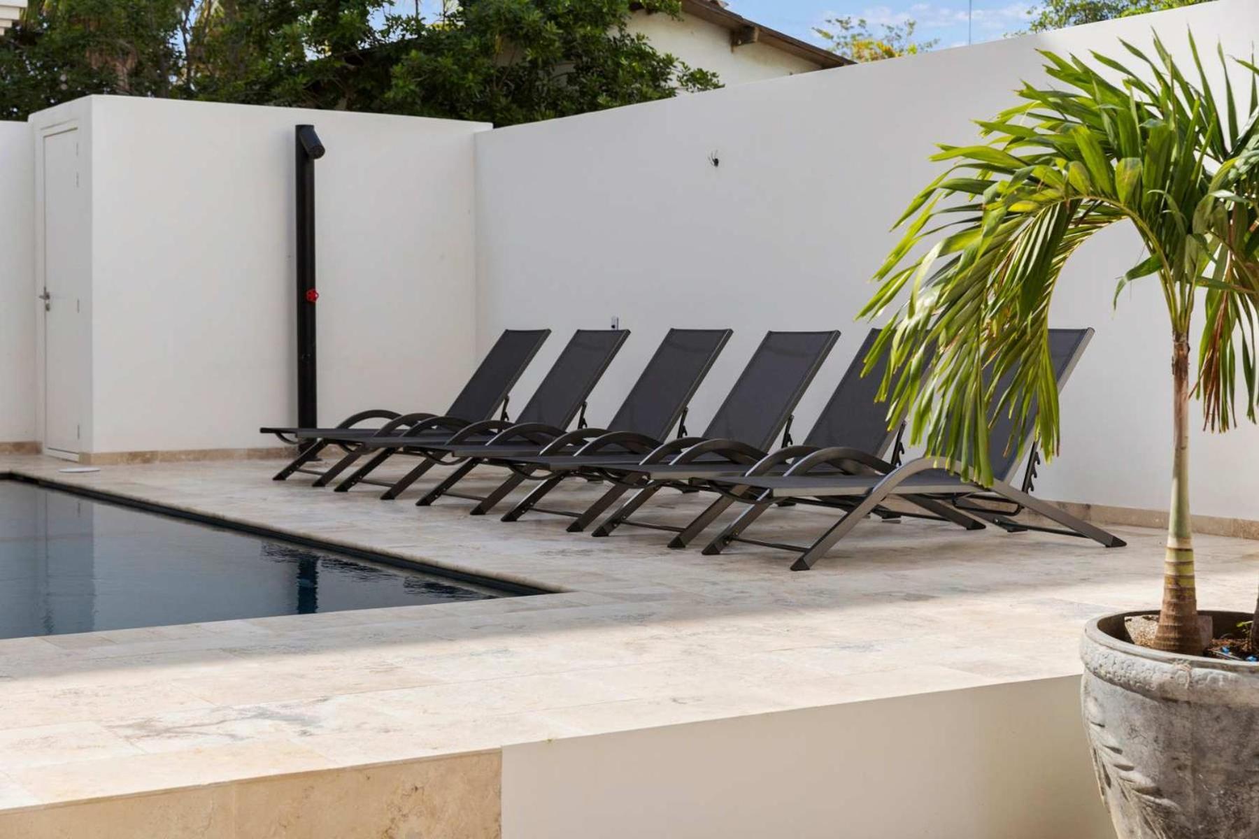 Bonaire 17 With Communal Pool And Diving Facilities Playa