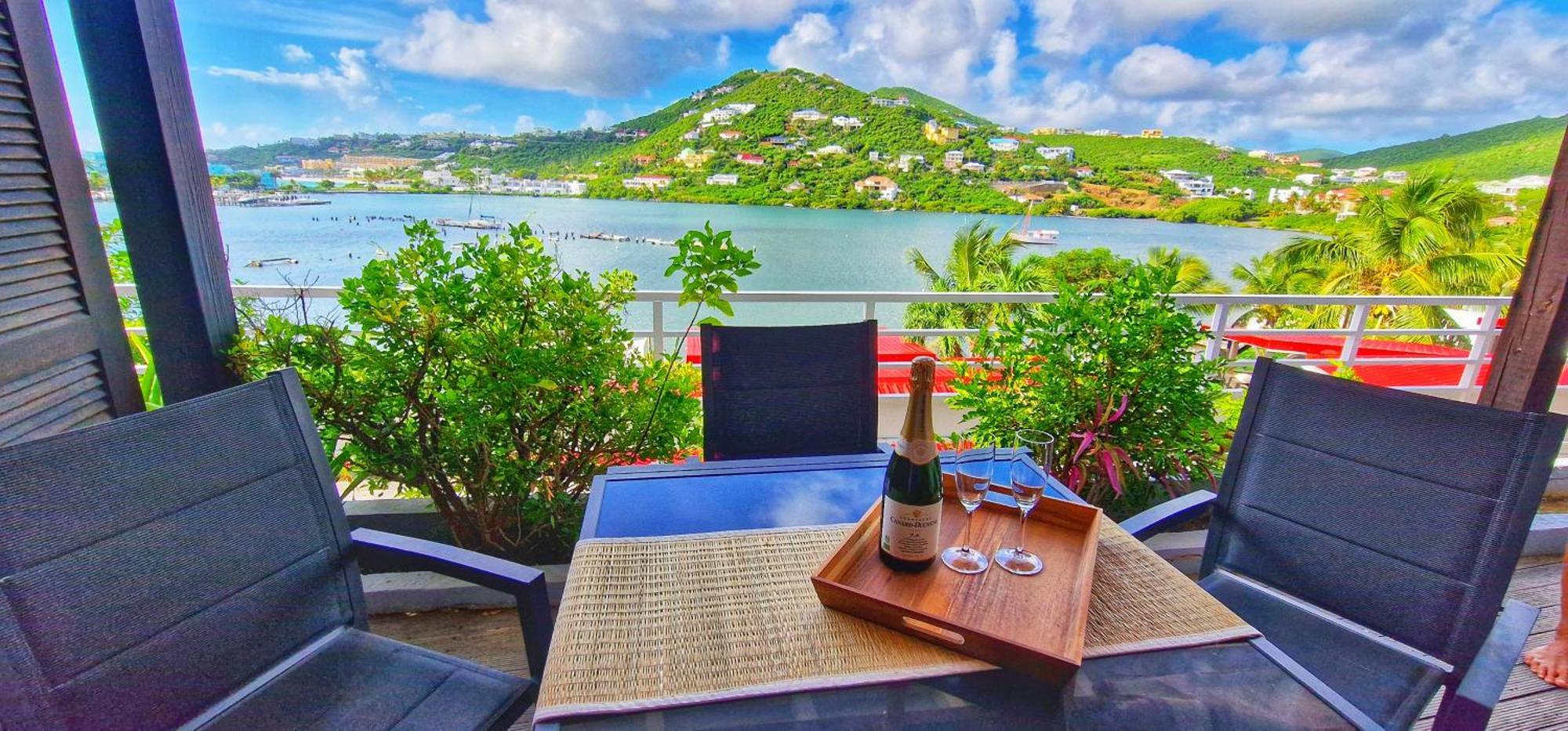 Les Balcons D'oyster Pond Resort 3*