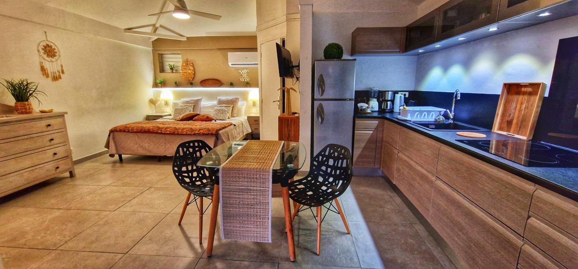 Les Balcons D'oyster Pond Resort