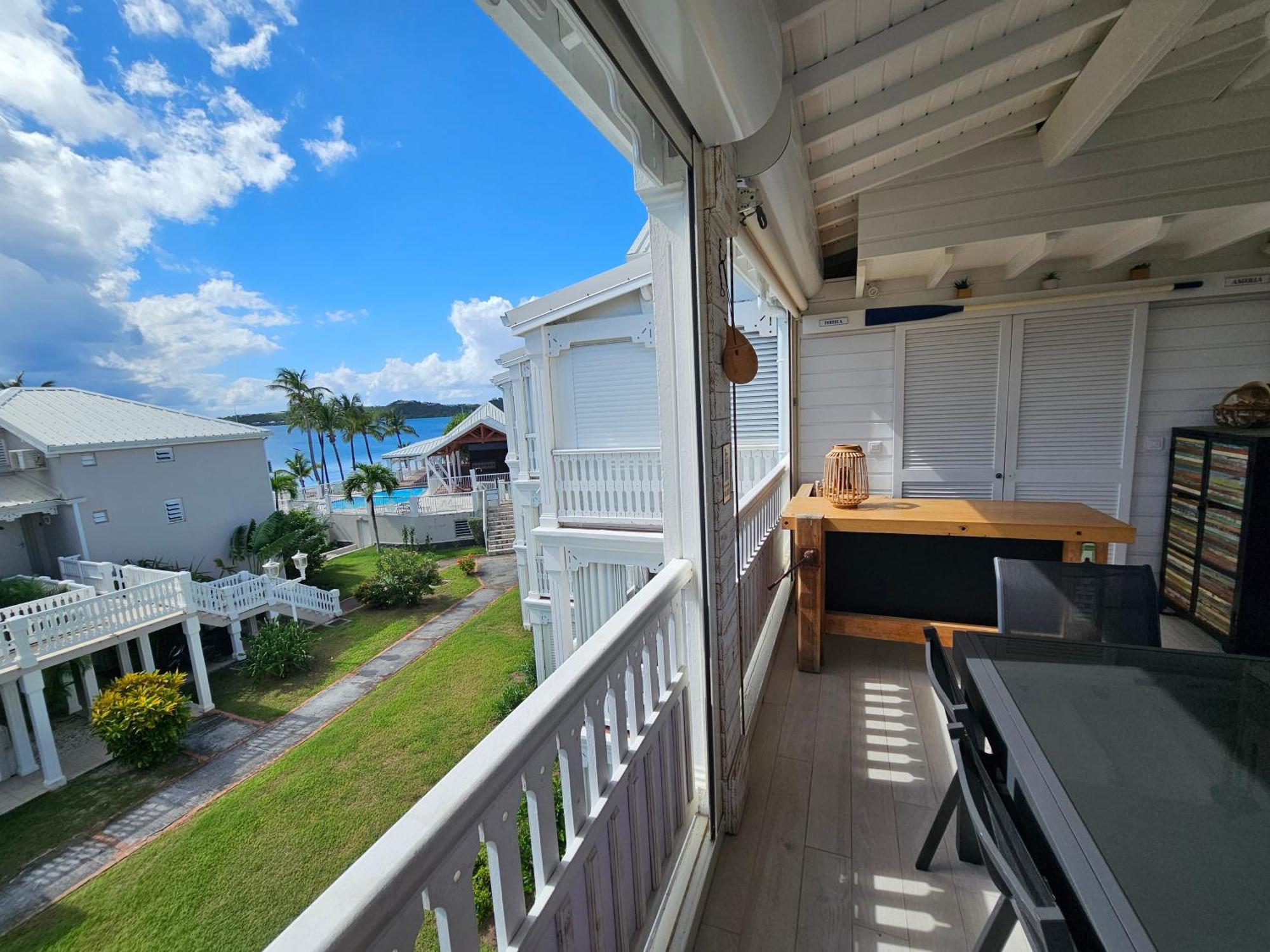 Hoani Sur La Plage, Piscine Apartment