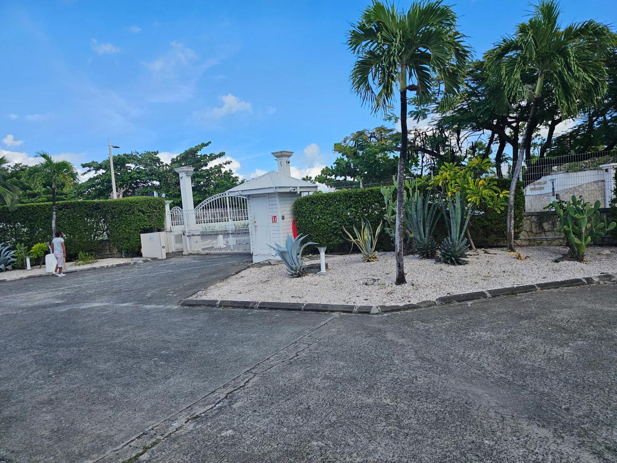 Apartment Hoani Sur La Plage, Piscine Sandy Ground