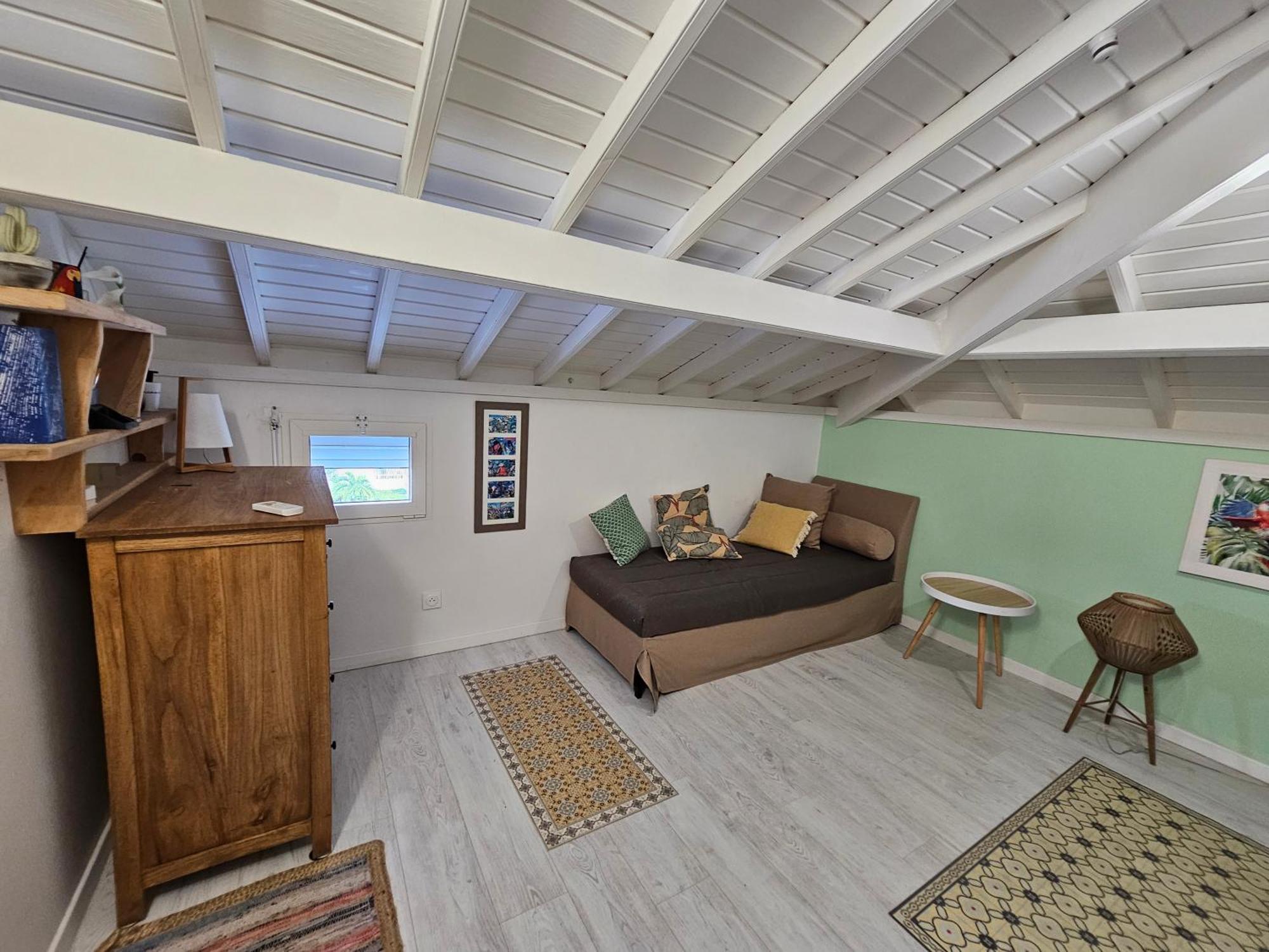 Hoani Sur La Plage, Piscine Apartment *