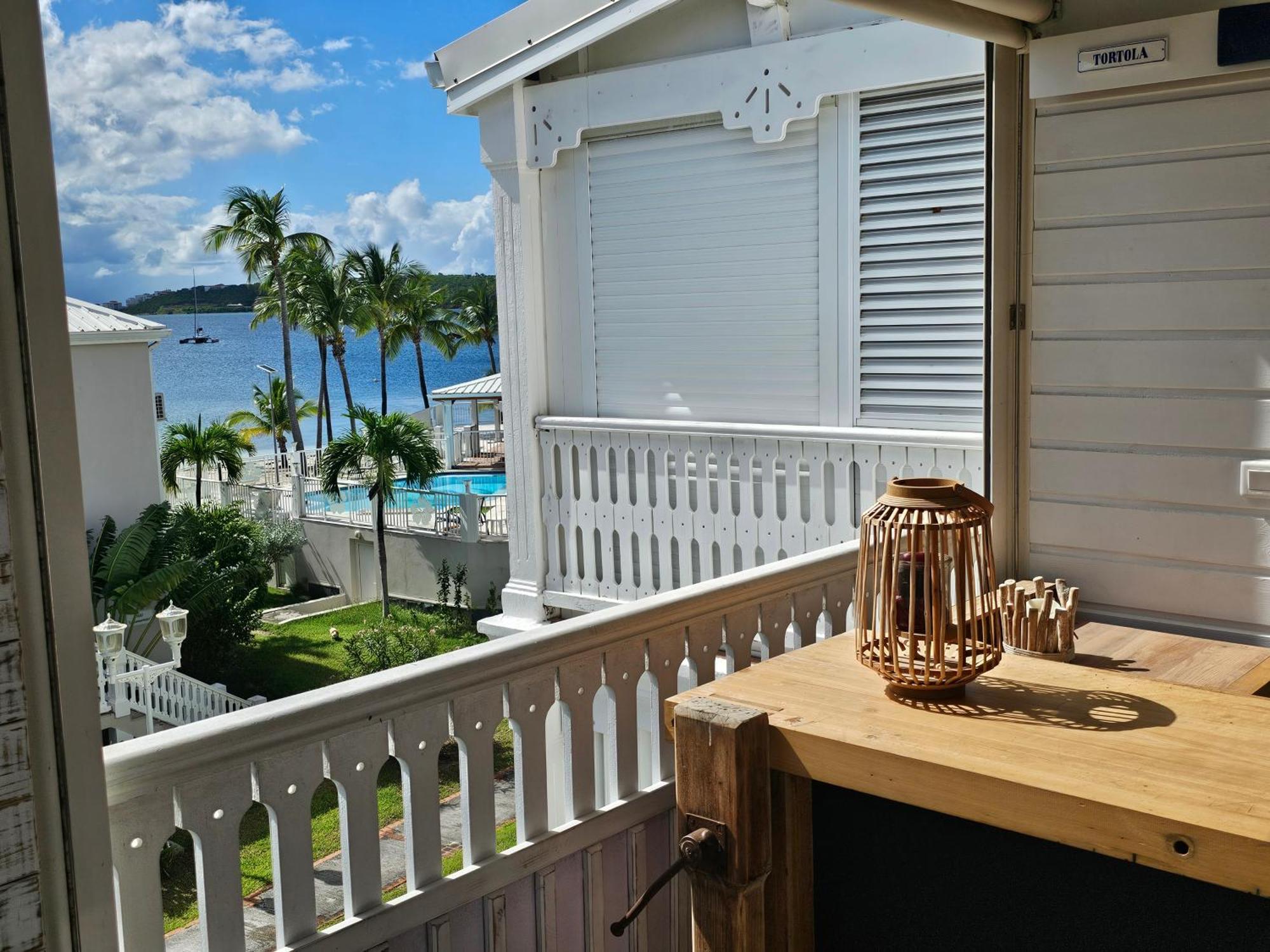 Apartment Hoani Sur La Plage, Piscine *