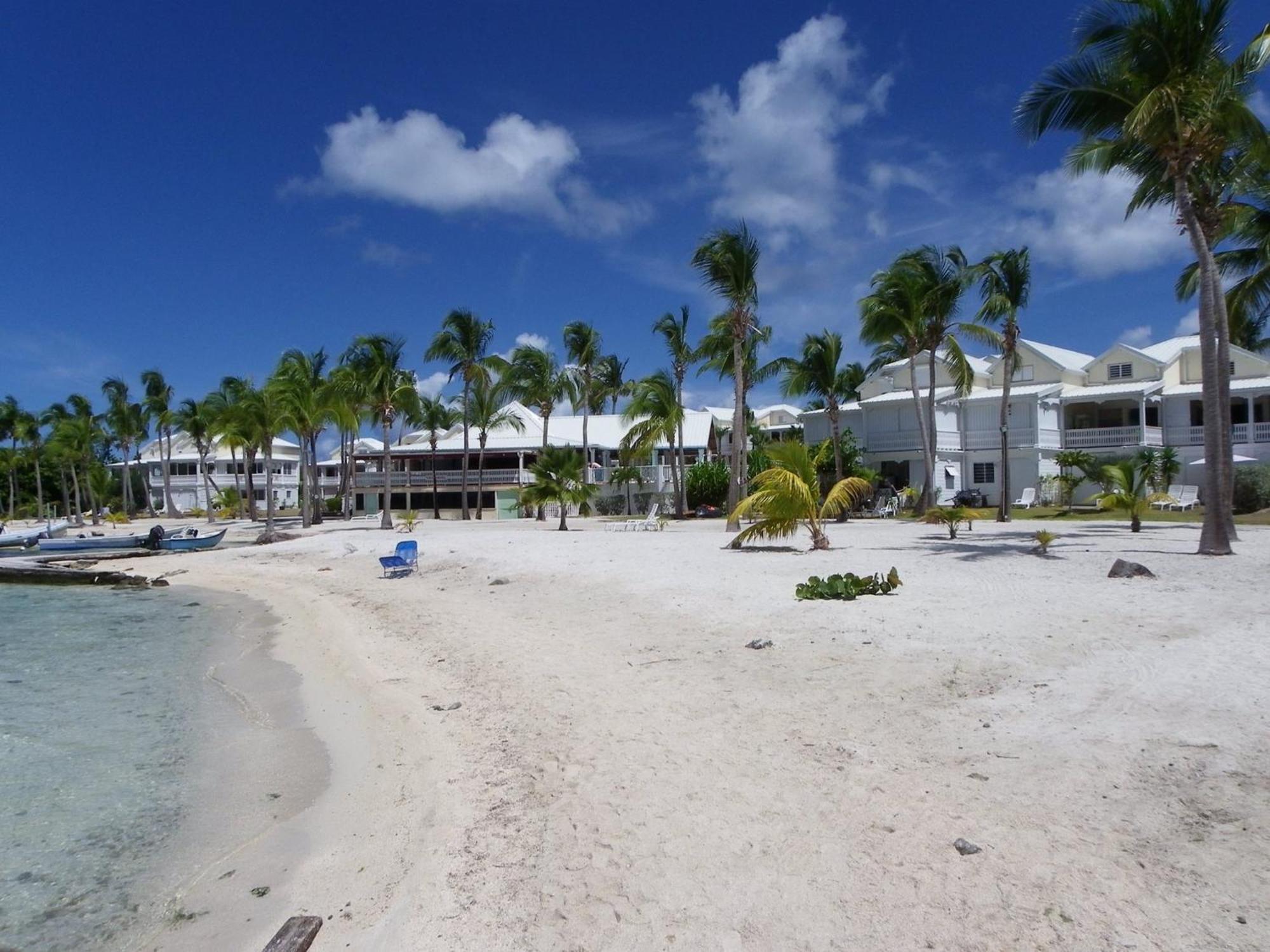 Hoani Sur La Plage, Piscine Apartment Sandy Ground