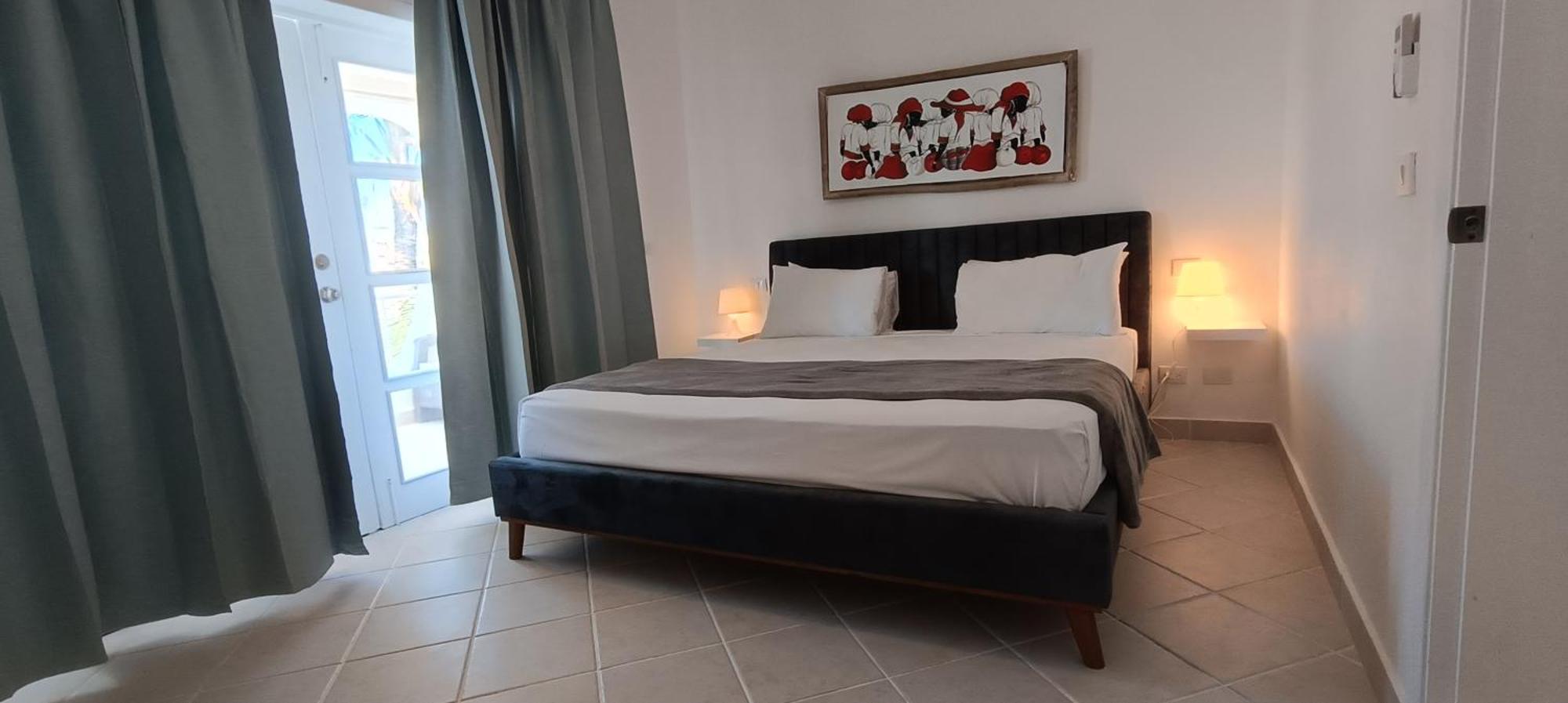 Flor Del Mar Beachfront