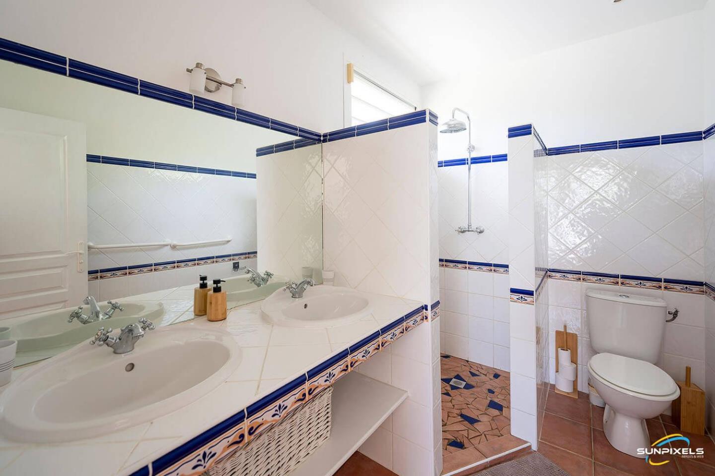 Bleue, Piscine, Vue