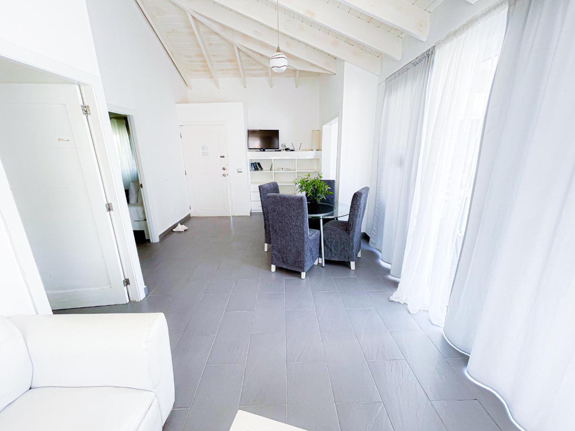 Los Corales Casas Del Mar Bavaro Ocean & Garden View Bavaro Beach Club & Spa 5*