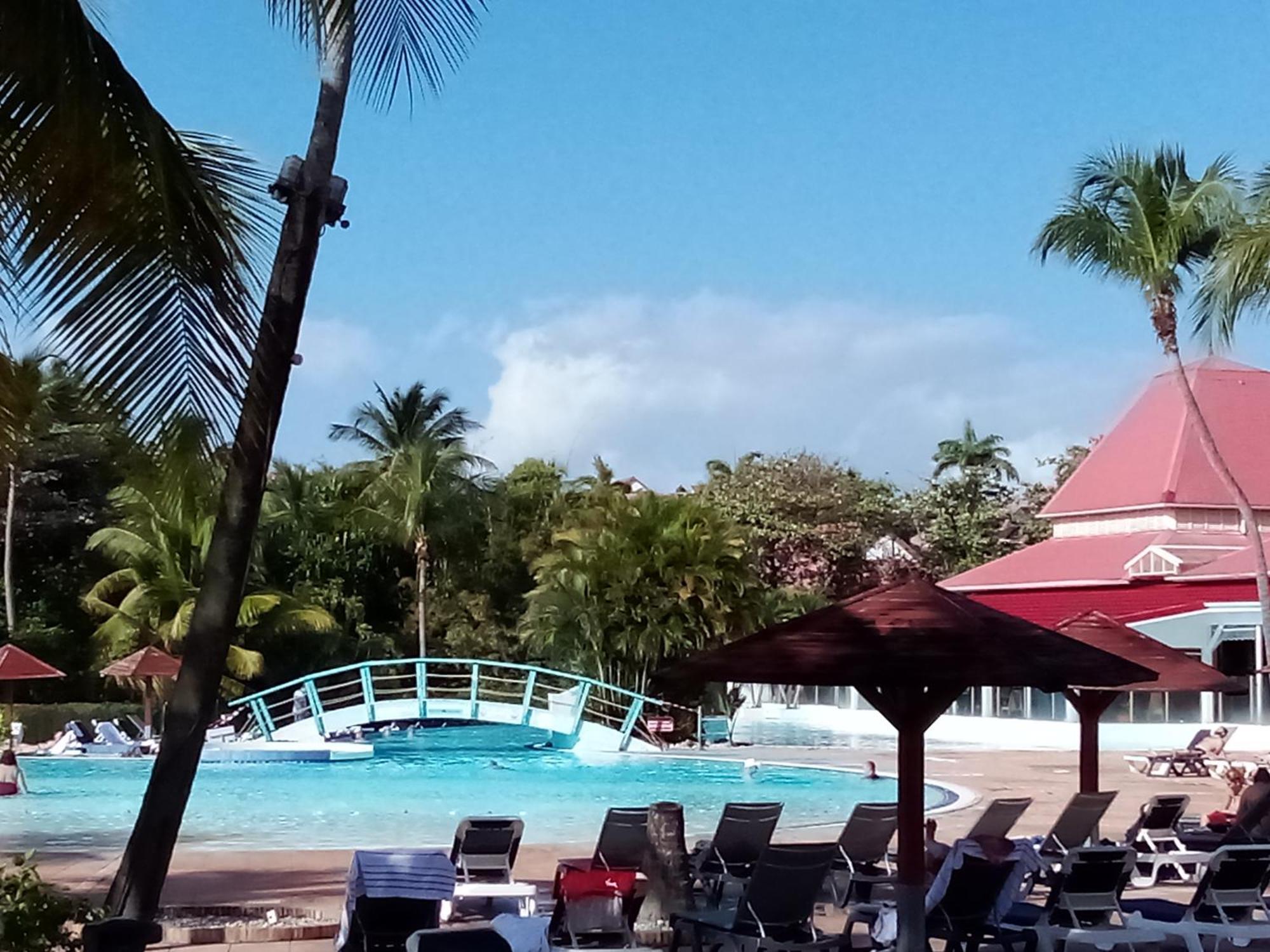 Magnifique Avec Terrasse Coco Sainte-Anne (Grande-Terre)