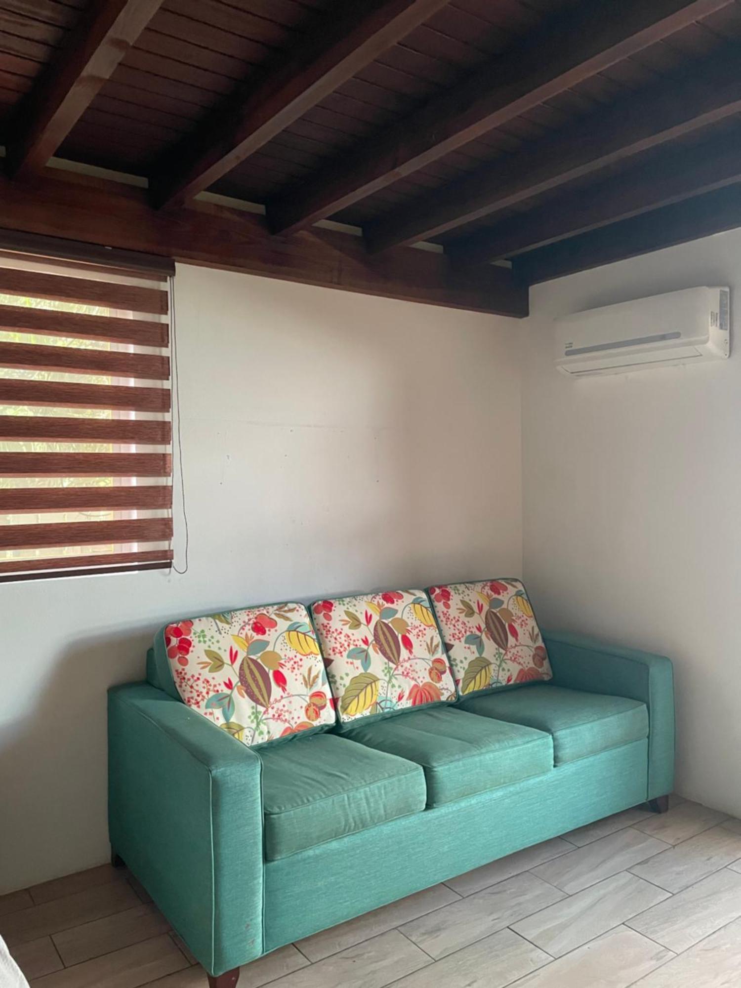 Tl Apartment *