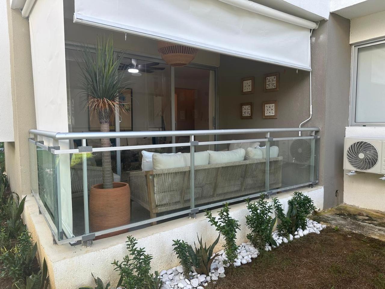 Luxury 2 Bedroom Apt, 1 Min Walk To Punta Popy Beach, Pool, Ac, Fast Wifi, In Terrenas Apartment