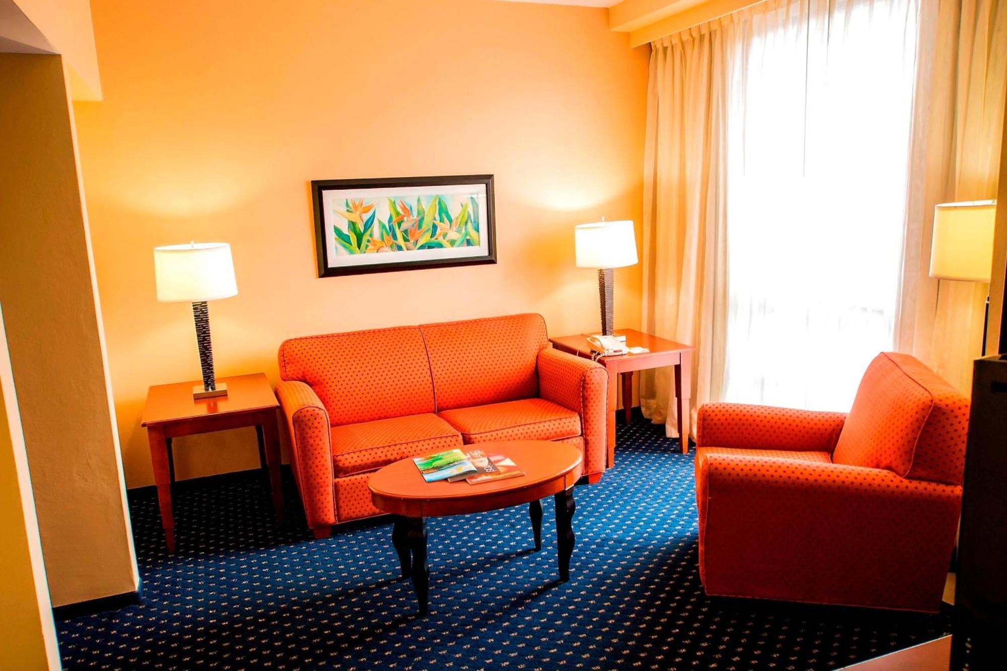 Hotel Courtyard By Marriott Miramar