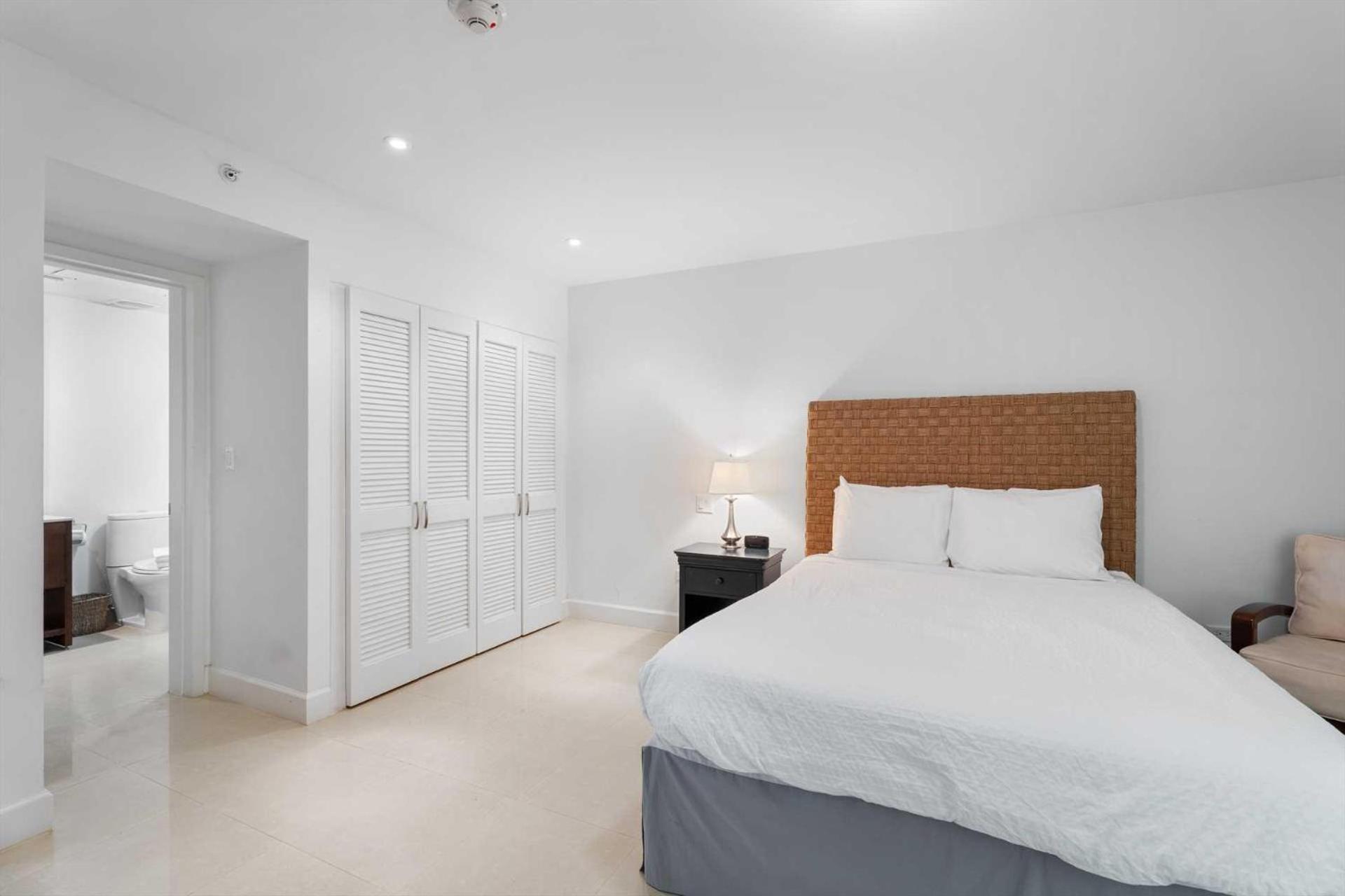 Beachfront - Grand Regency 5br - Bg131