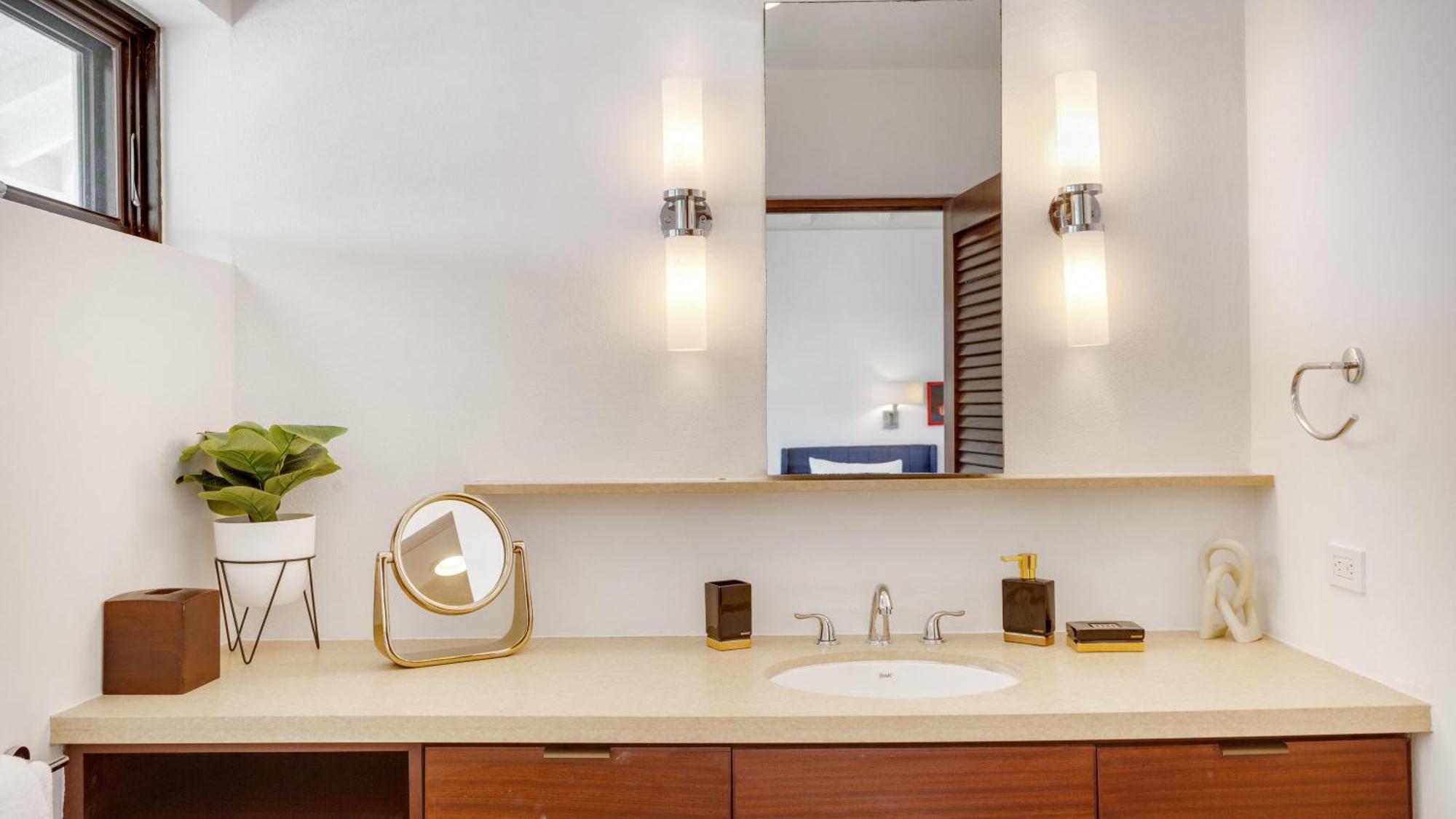 Songbird 4 Bedroom Anguilla Apartment *
