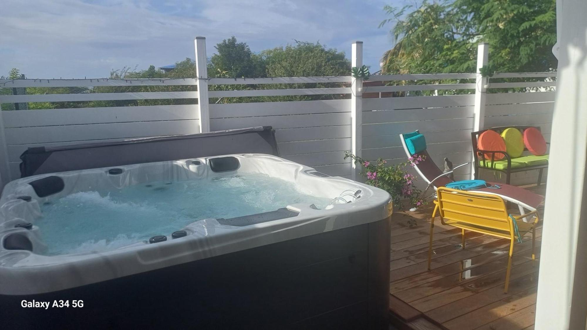 Capra Pomme Surette Holiday home *