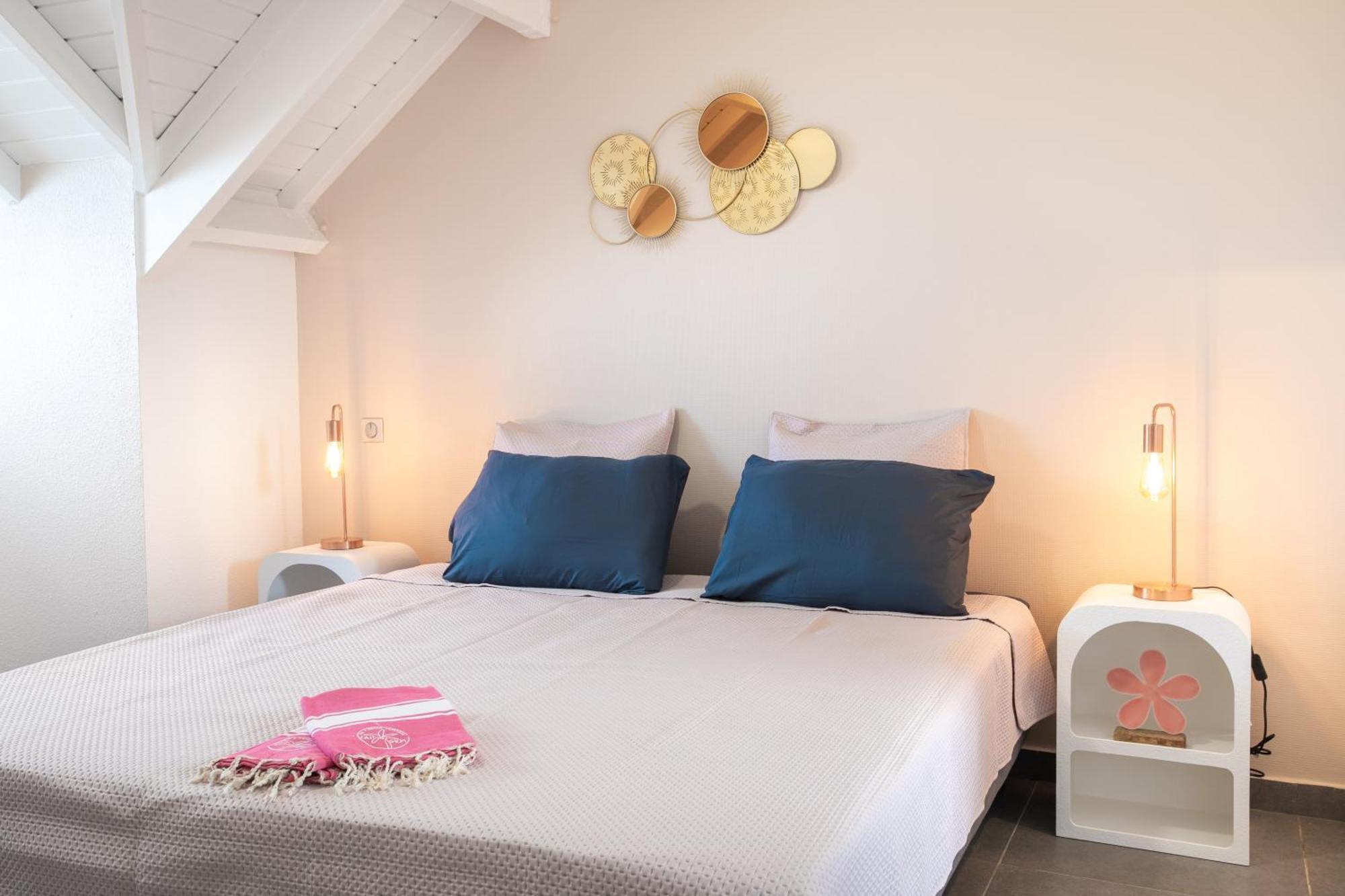 Sur La De - Entierement Renove - 2ch Duplex - 6p Apartment Grand Case