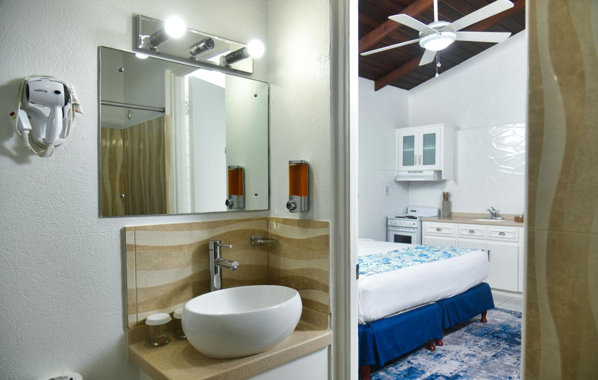 Guest house Melbourne 3*