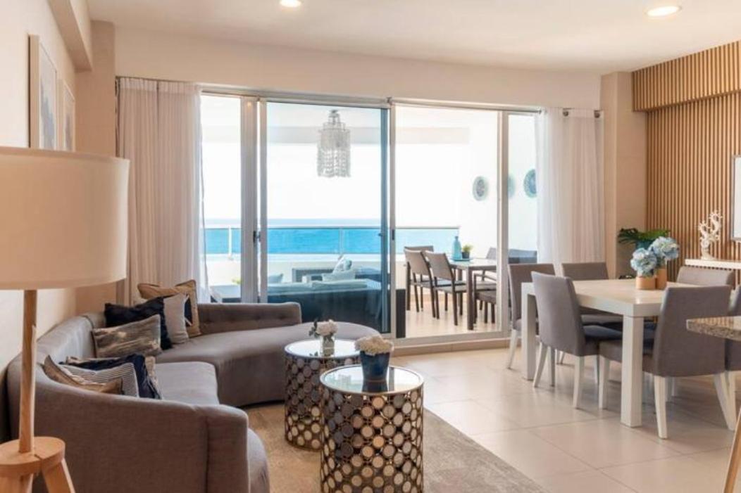 Luxury Beachfront 2br At Olas, Apartamento *