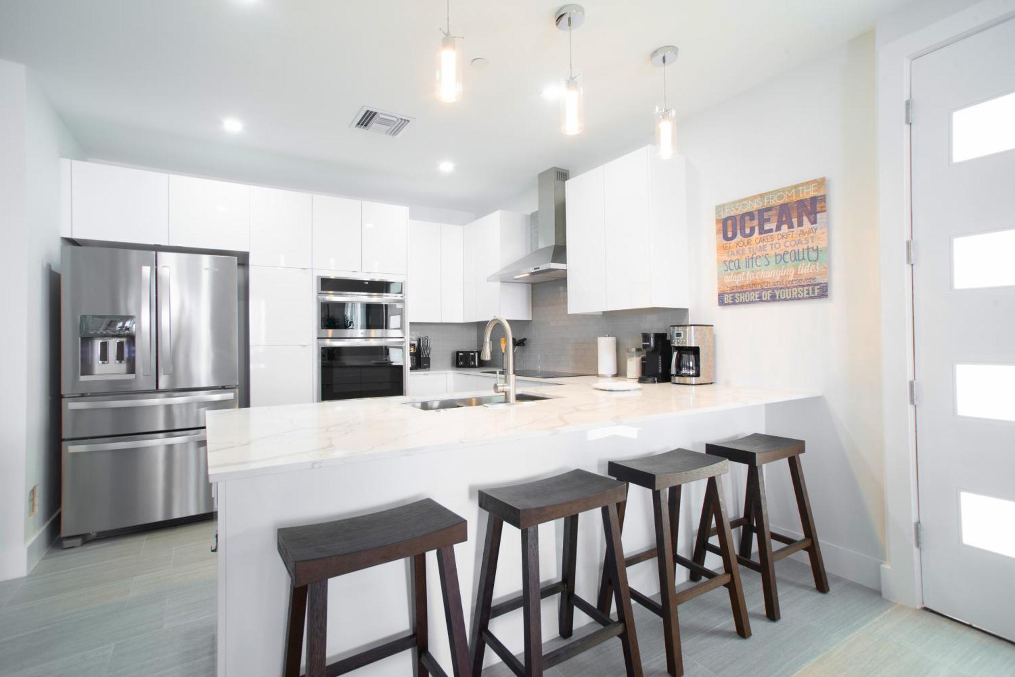 Lighthouse Point Residences Apartment *