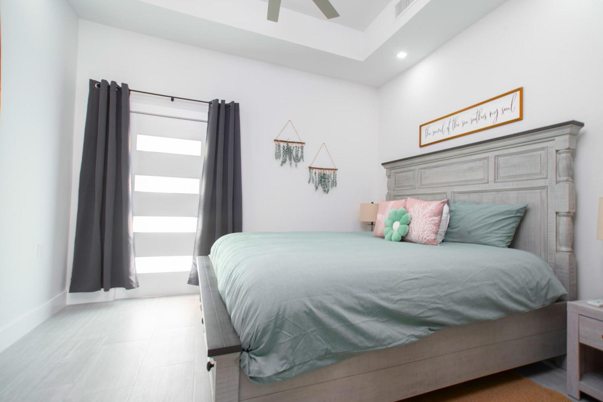 Lighthouse Point Residences *