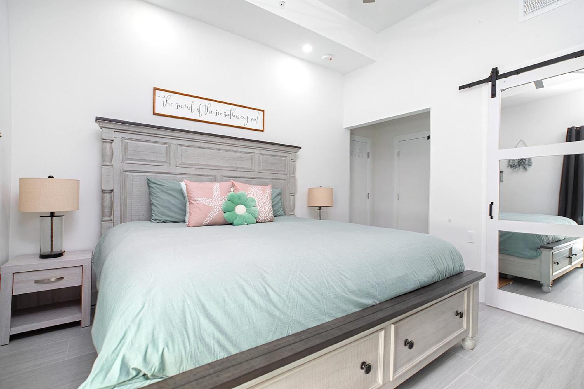 Lighthouse Point Residences Apartment *
